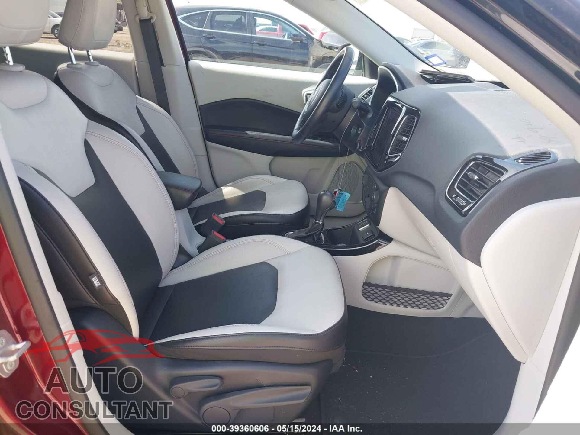 JEEP COMPASS 2020 - 3C4NJCCB0LT247236