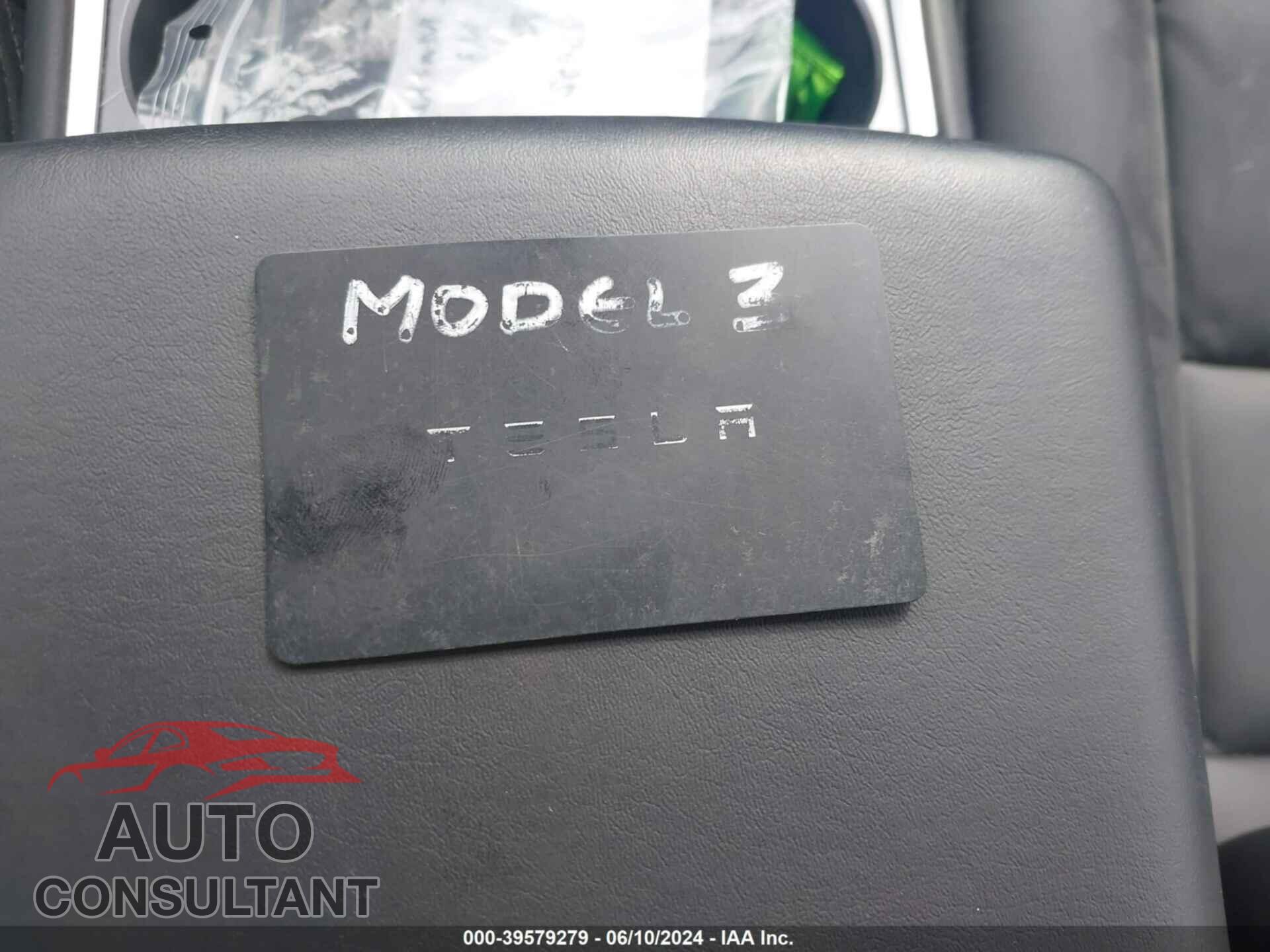 TESLA MODEL 3 2021 - 5YJ3E1EB3MF869021
