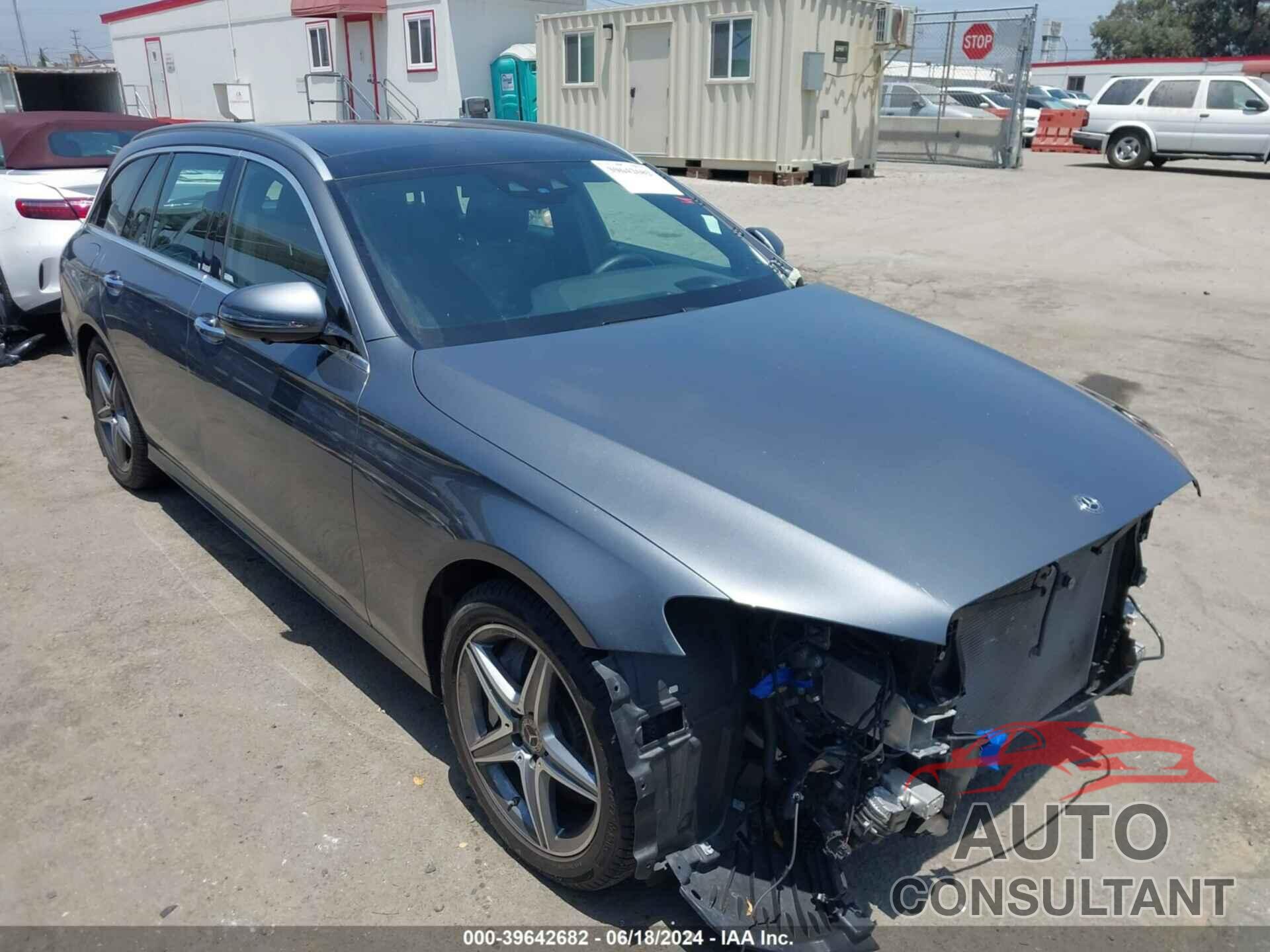 MERCEDES-BENZ E 400 2018 - WDDZH6GB6JA374866