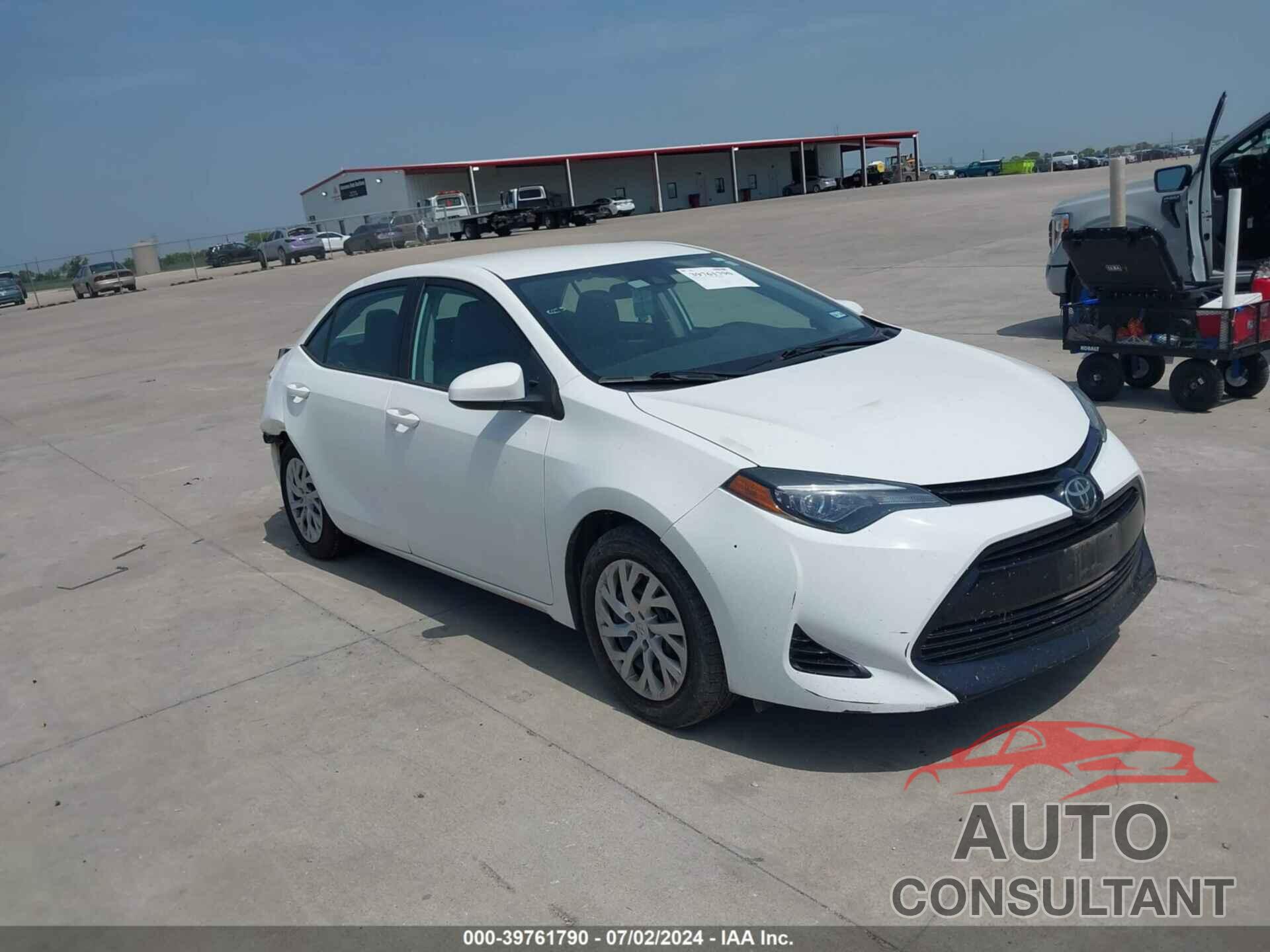 TOYOTA COROLLA 2017 - 5YFBURHEXHP699849