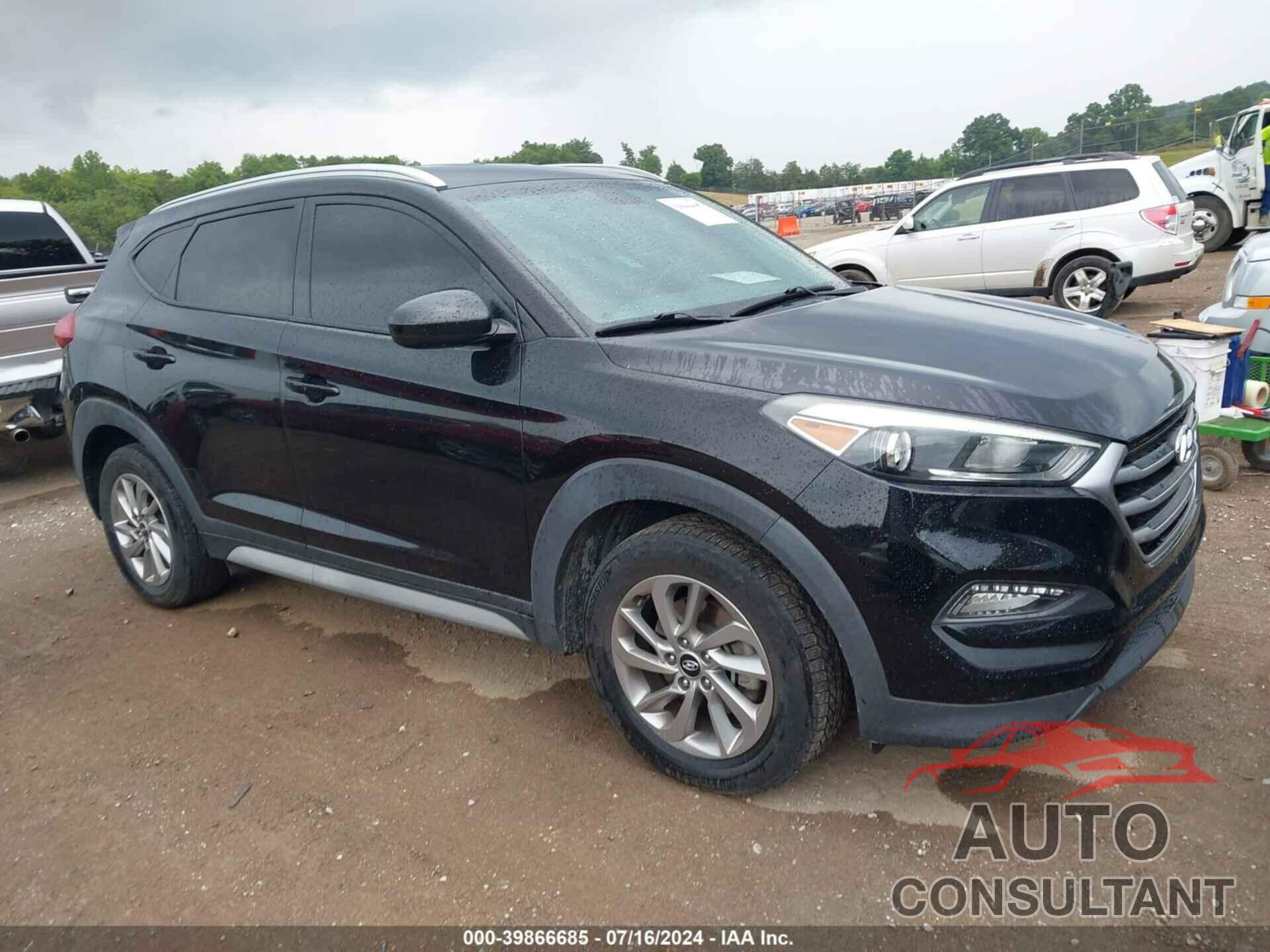 HYUNDAI TUCSON 2018 - KM8J33A40JU808403