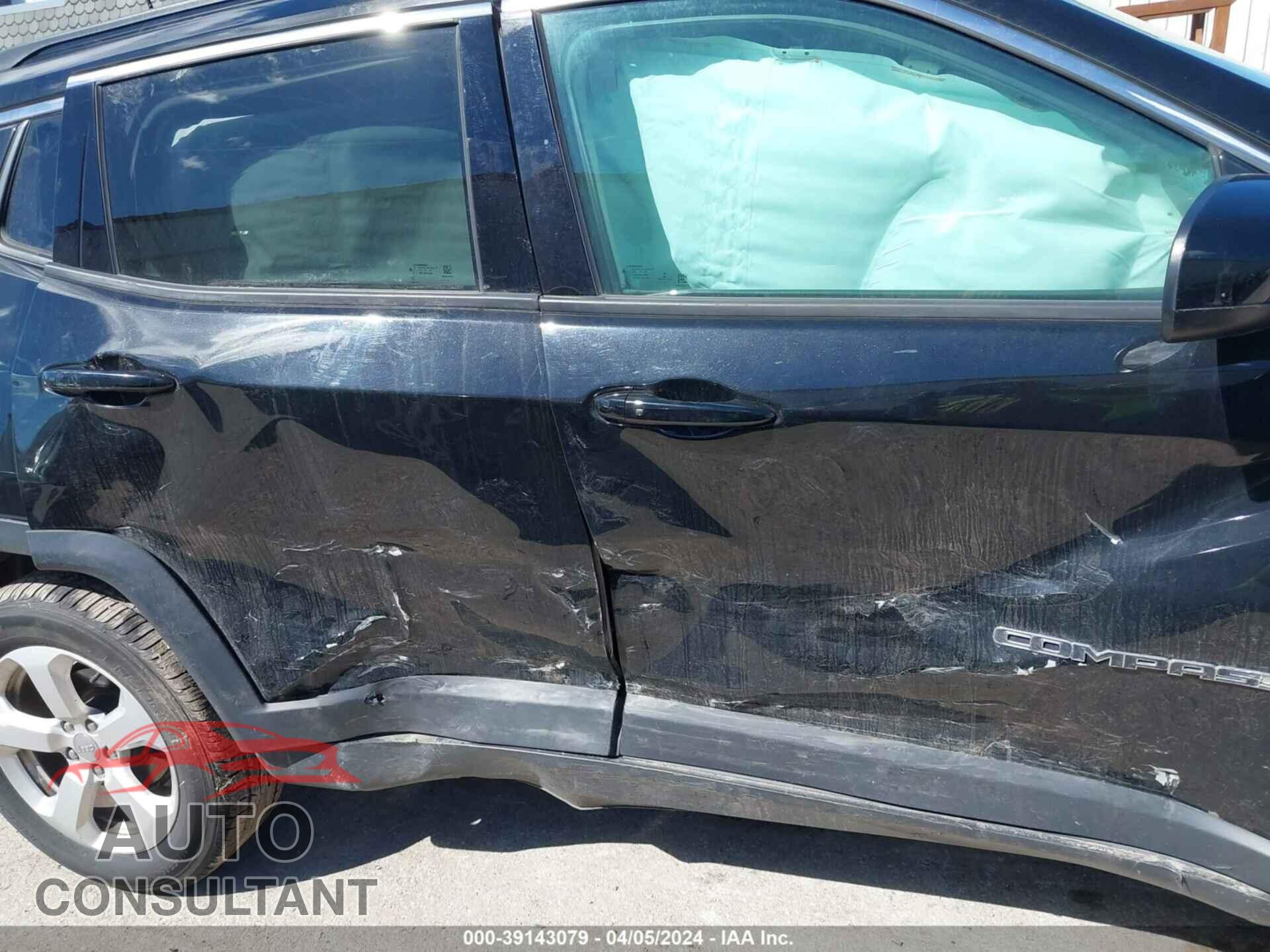JEEP COMPASS 2018 - 3C4NJDBB1JT401246