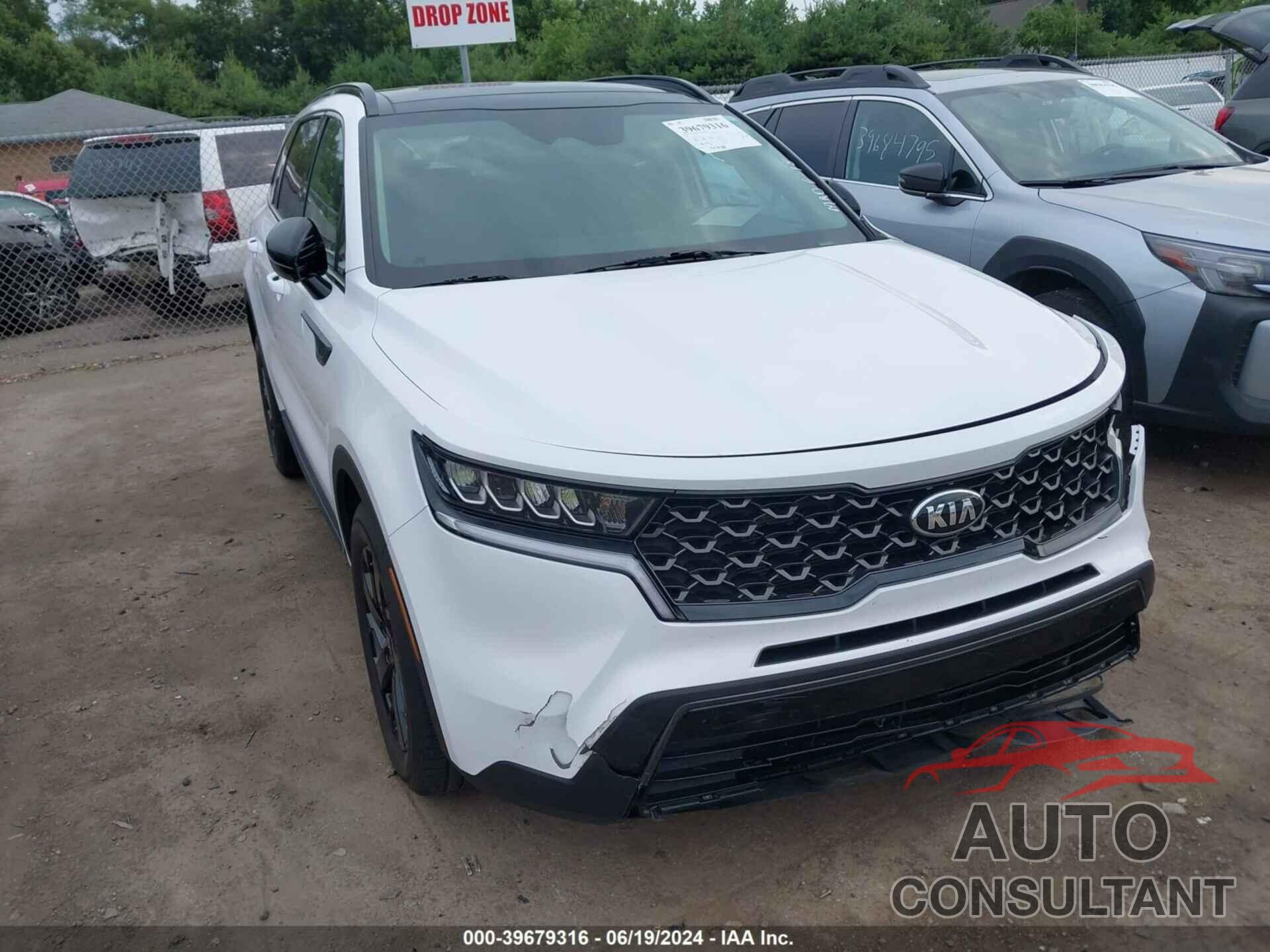 KIA SORENTO 2021 - 5XYRLDLC5MG046726