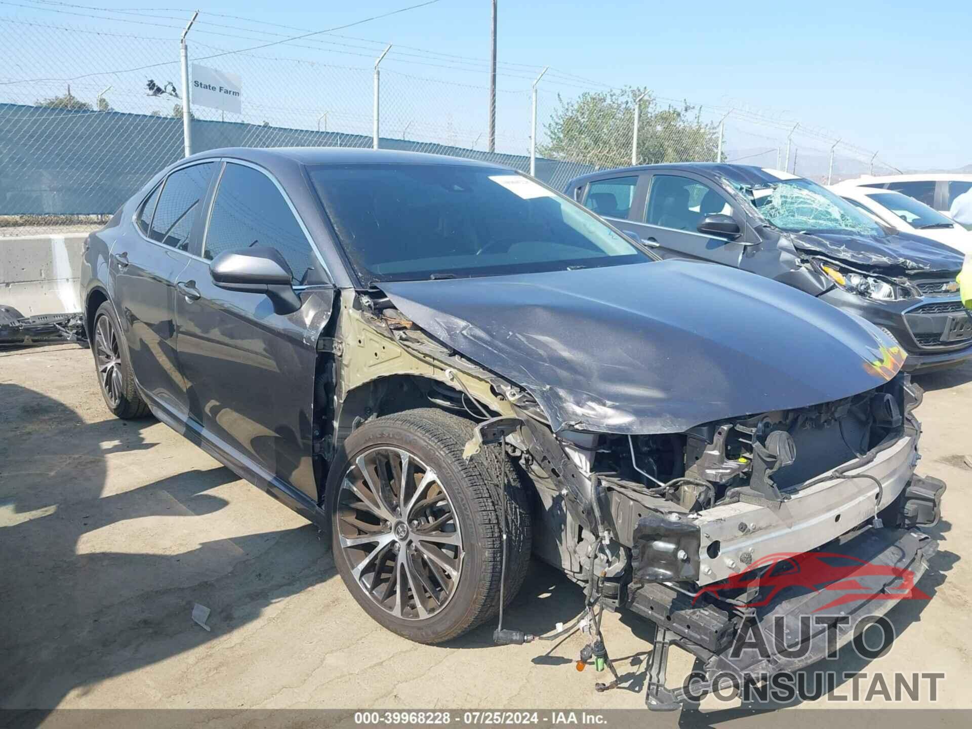 TOYOTA CAMRY 2019 - 4T1B11HK5KU283360