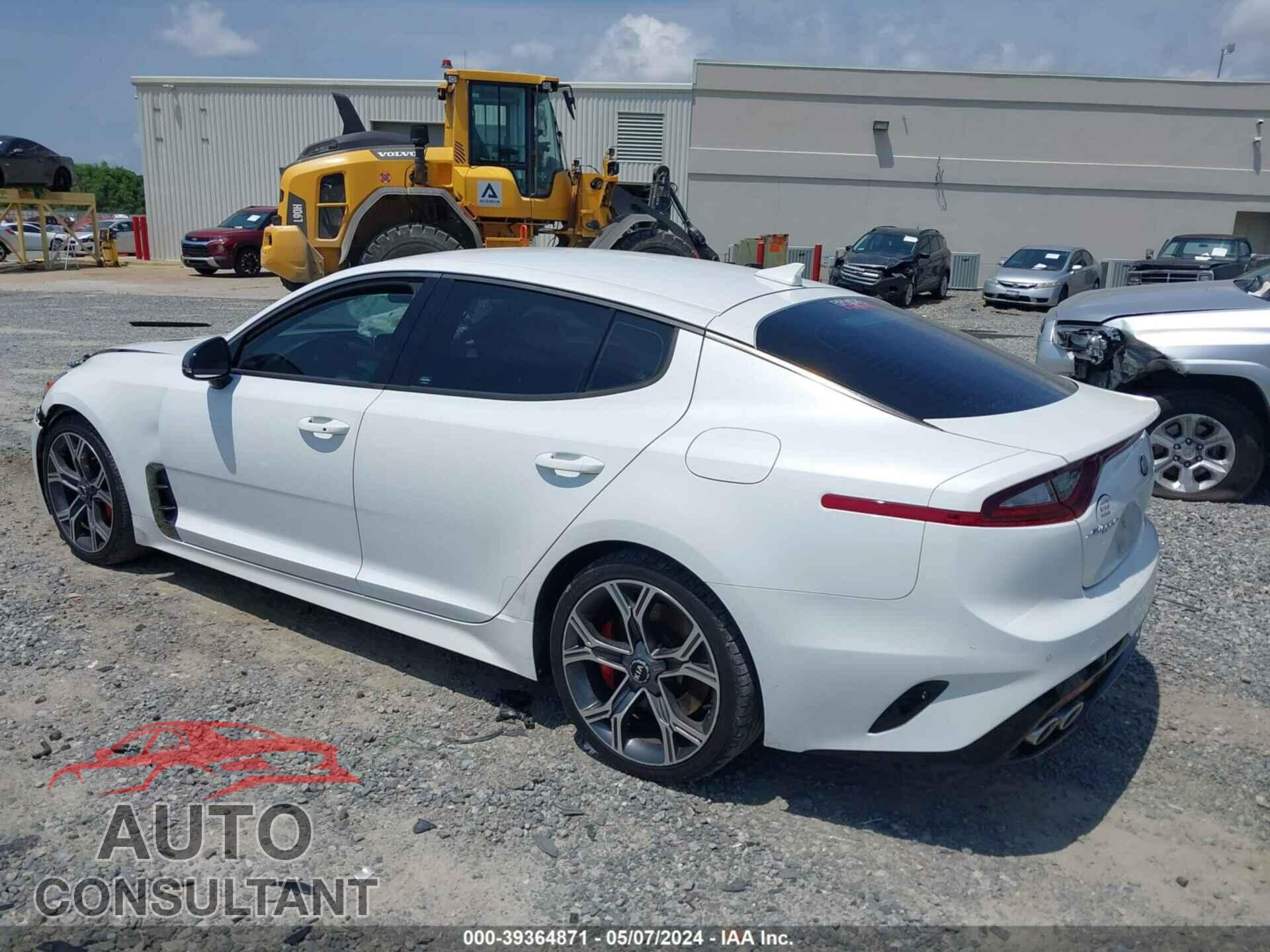 KIA STINGER 2019 - KNAE35LCXK6044410