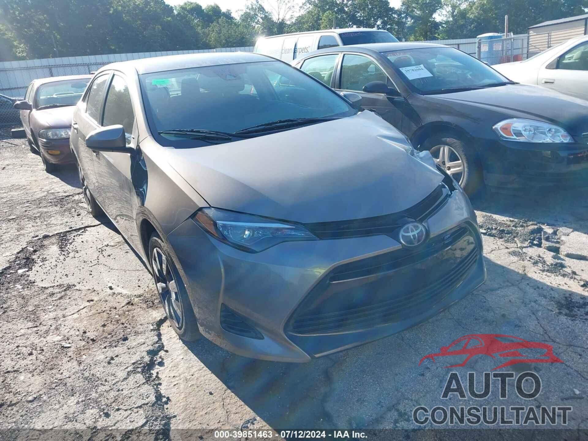 TOYOTA COROLLA 2018 - 2T1BURHEXJC120168
