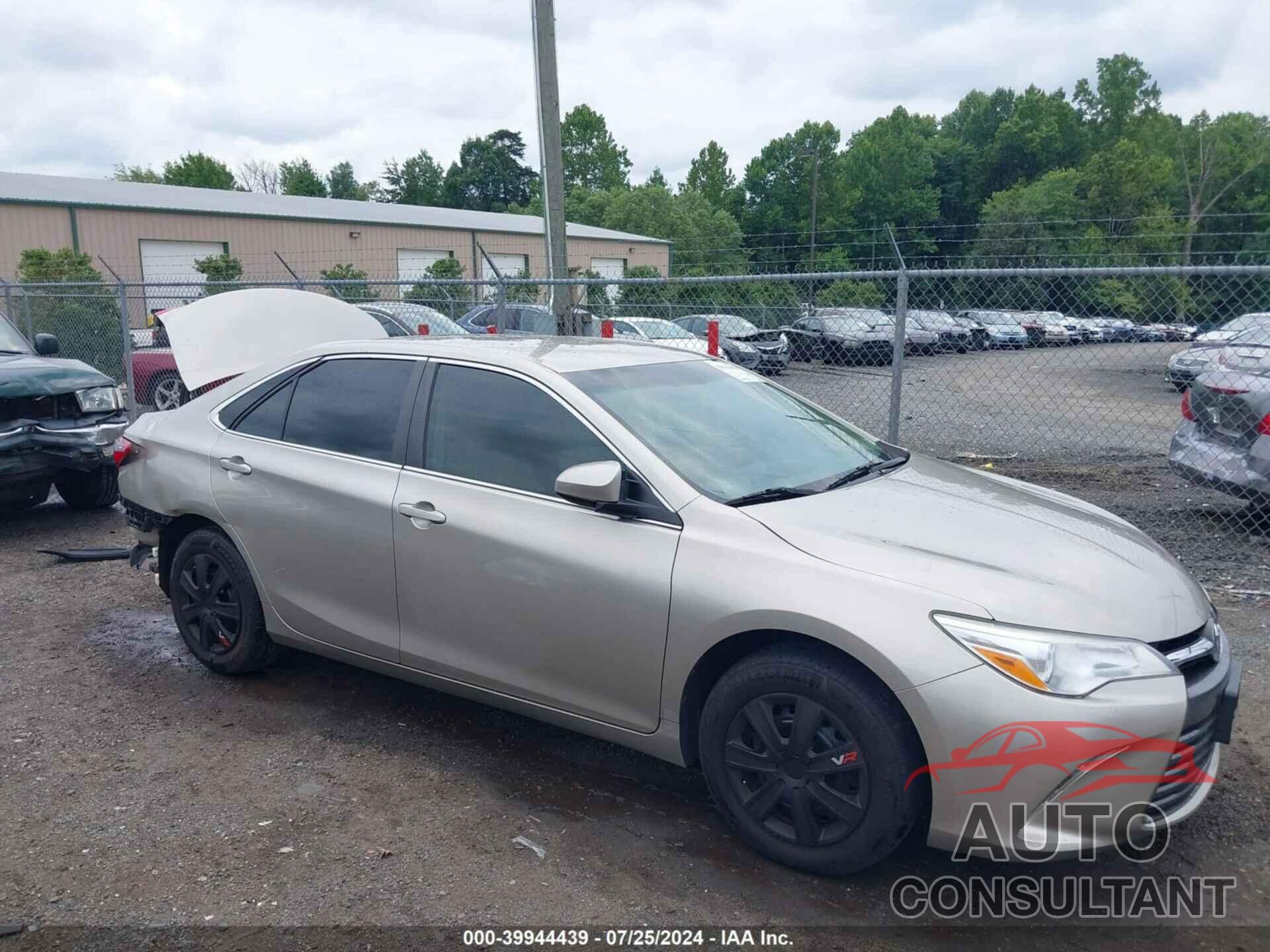 TOYOTA CAMRY 2016 - 4T4BF1FK8GR522191