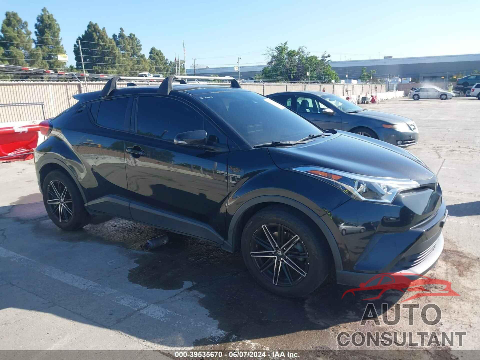 TOYOTA C-HR 2019 - JTNKHMBX3K1023834