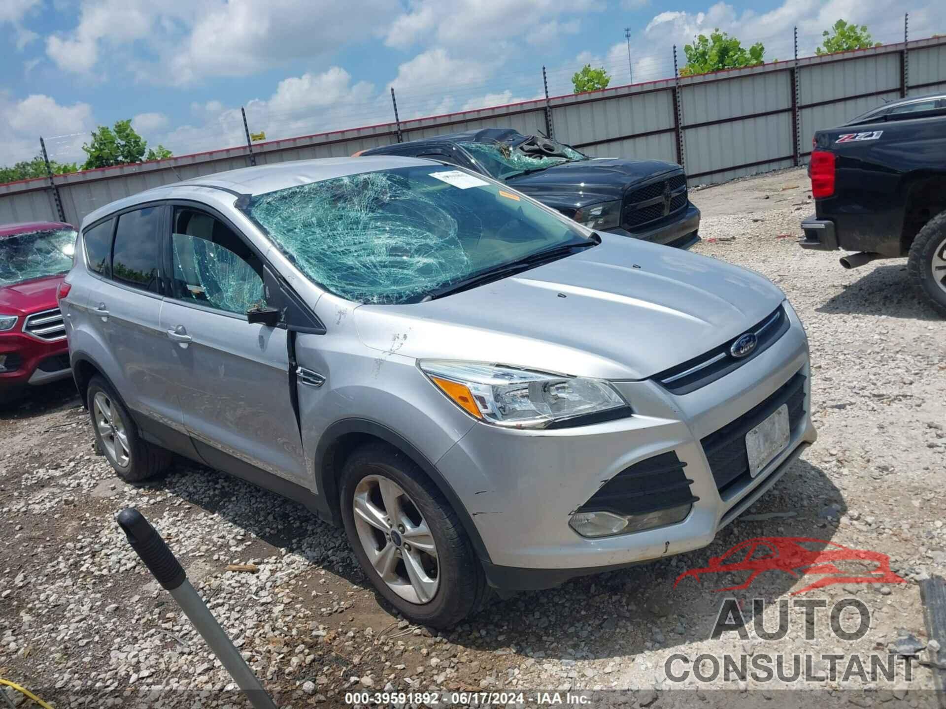 FORD ESCAPE 2016 - 1FMCU0G76GUC11061