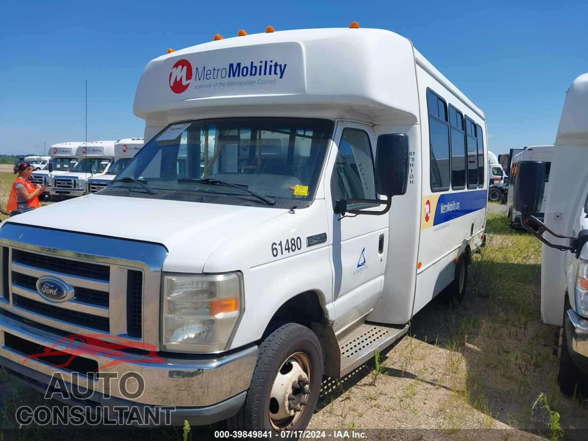 FORD E-450 CUTAWAY 2016 - 1FDFE4FS7GDC49129