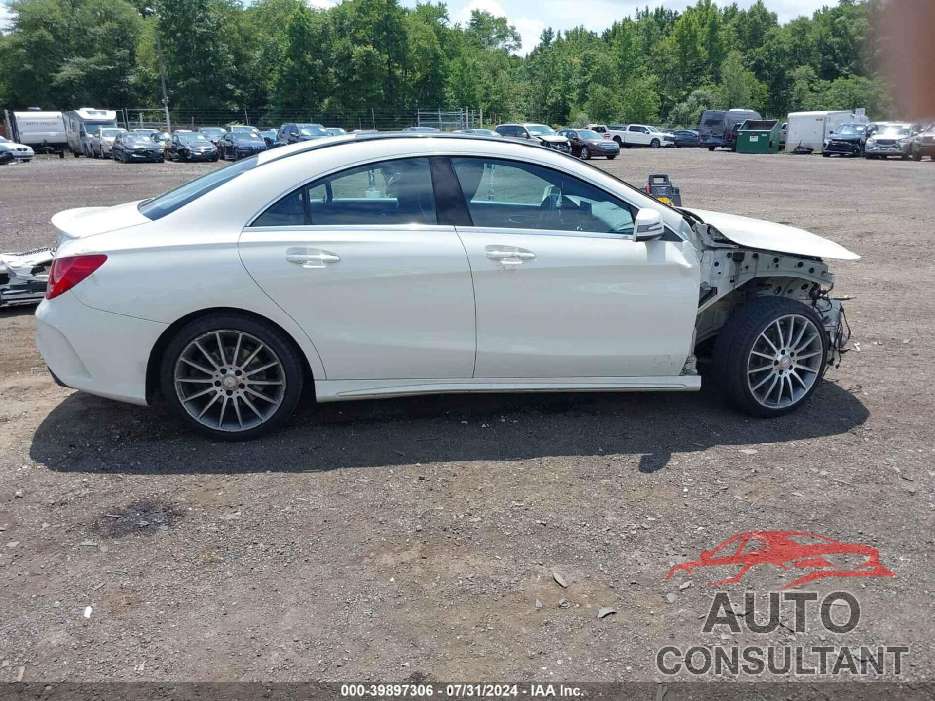 MERCEDES-BENZ CLA 250 2016 - WDDSJ4GB6GN313674