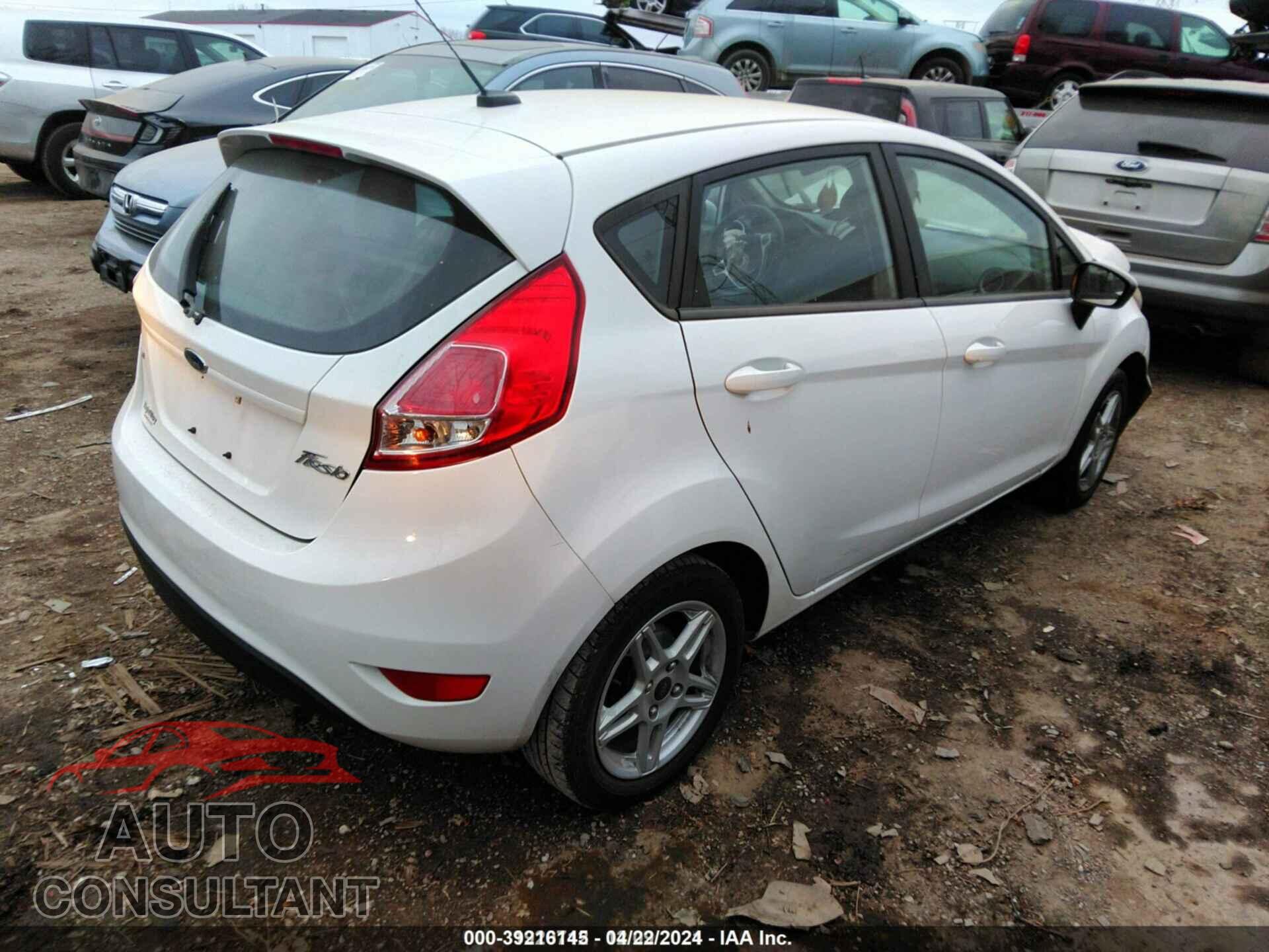 FORD FIESTA 2017 - 3FADP4EJ8HM116096