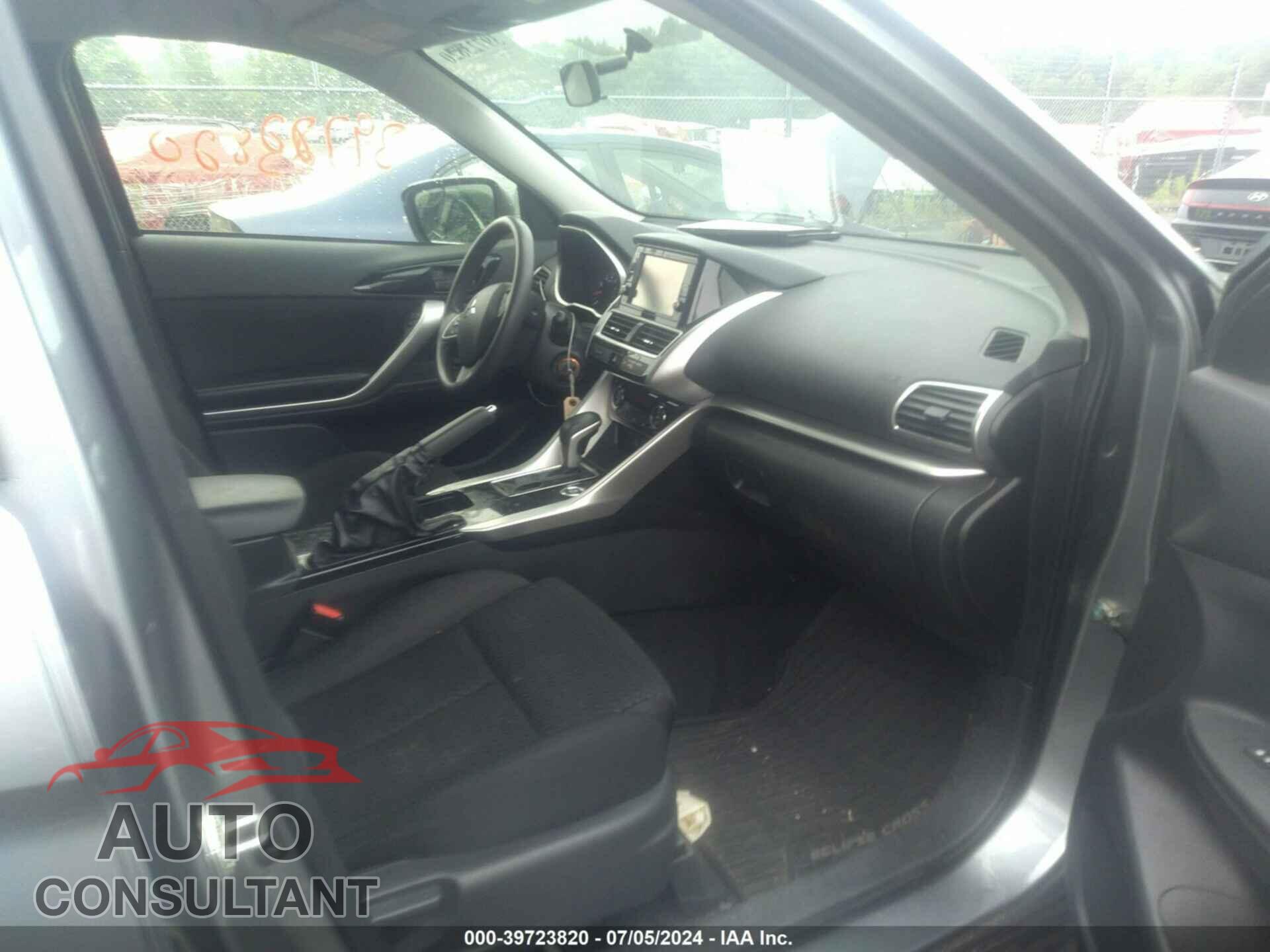 MITSUBISHI ECLIPSE CROSS 2020 - JA4AT3AA4LZ034375