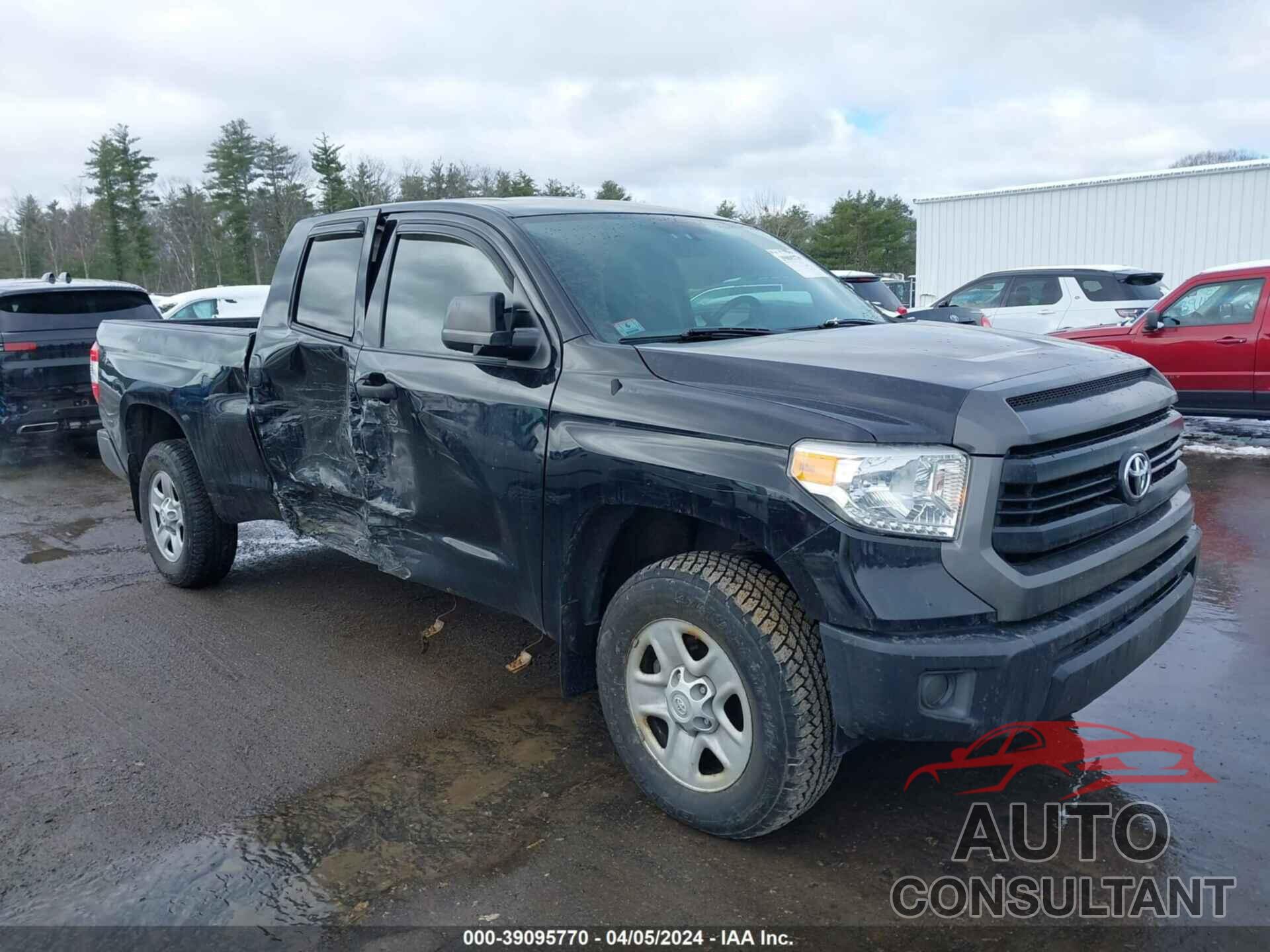 TOYOTA TUNDRA 2016 - 5TFUM5F15GX064894