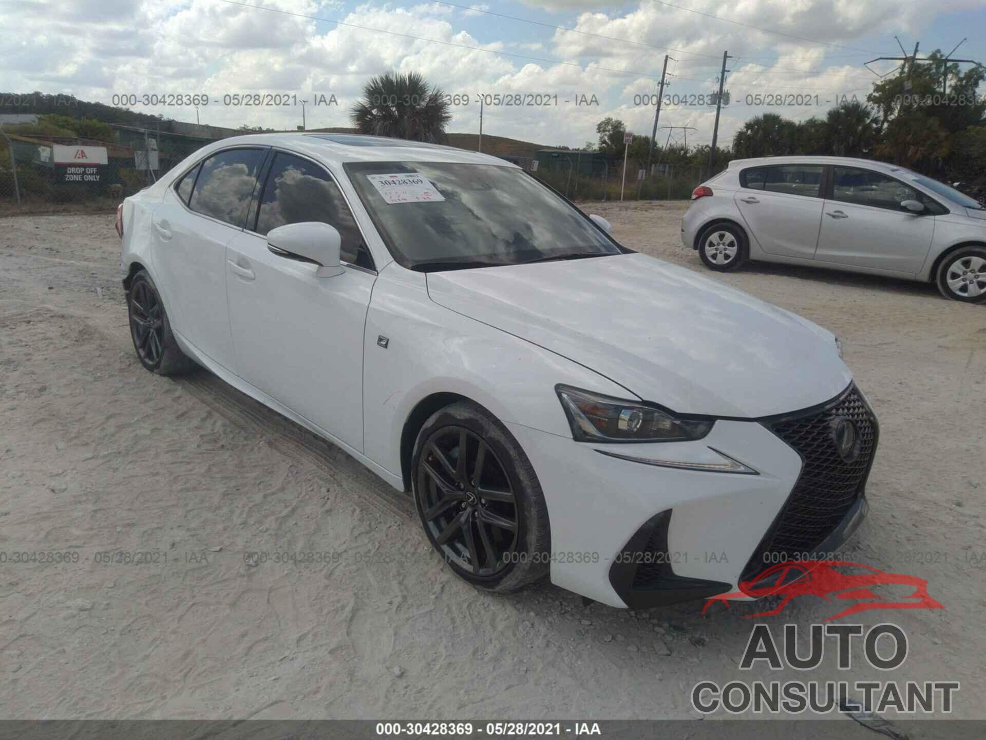 LEXUS IS 2018 - JTHBA1D24J5070157