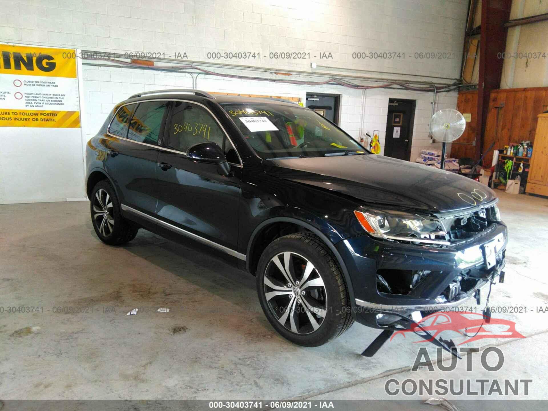 VOLKSWAGEN TOUAREG 2017 - WVGRF7BP5HD004022