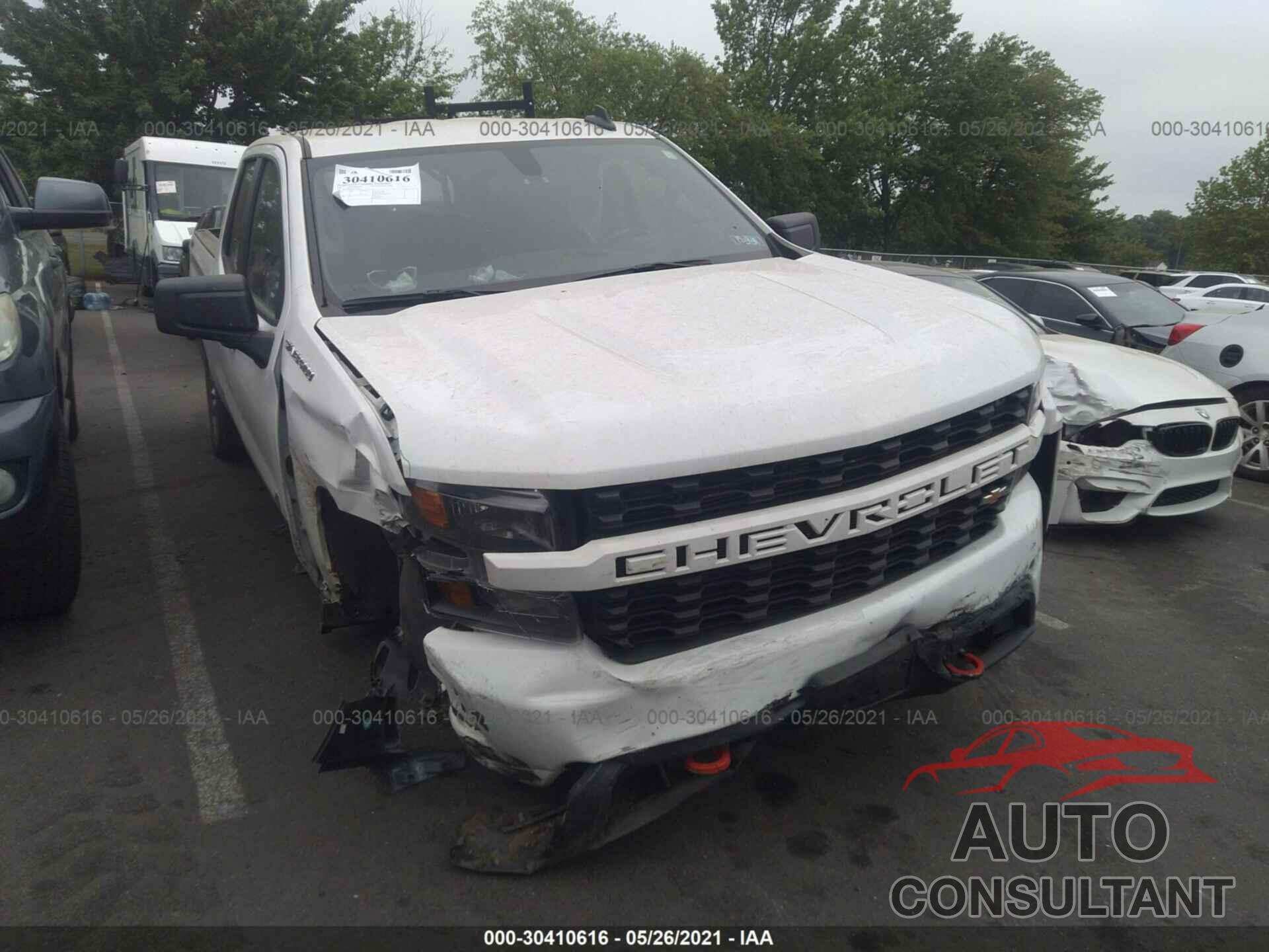CHEVROLET SILVERADO 1500 2021 - 1GCRYBEF1MZ114910