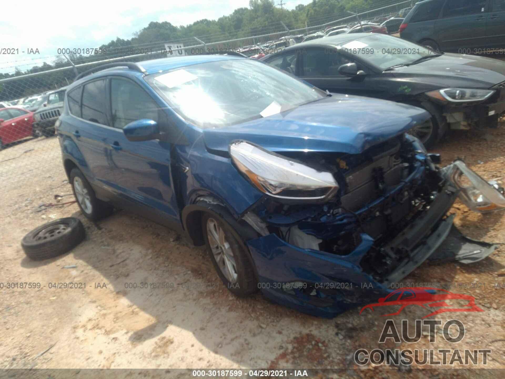FORD ESCAPE 2017 - 1FMCU0GDXHUC07814