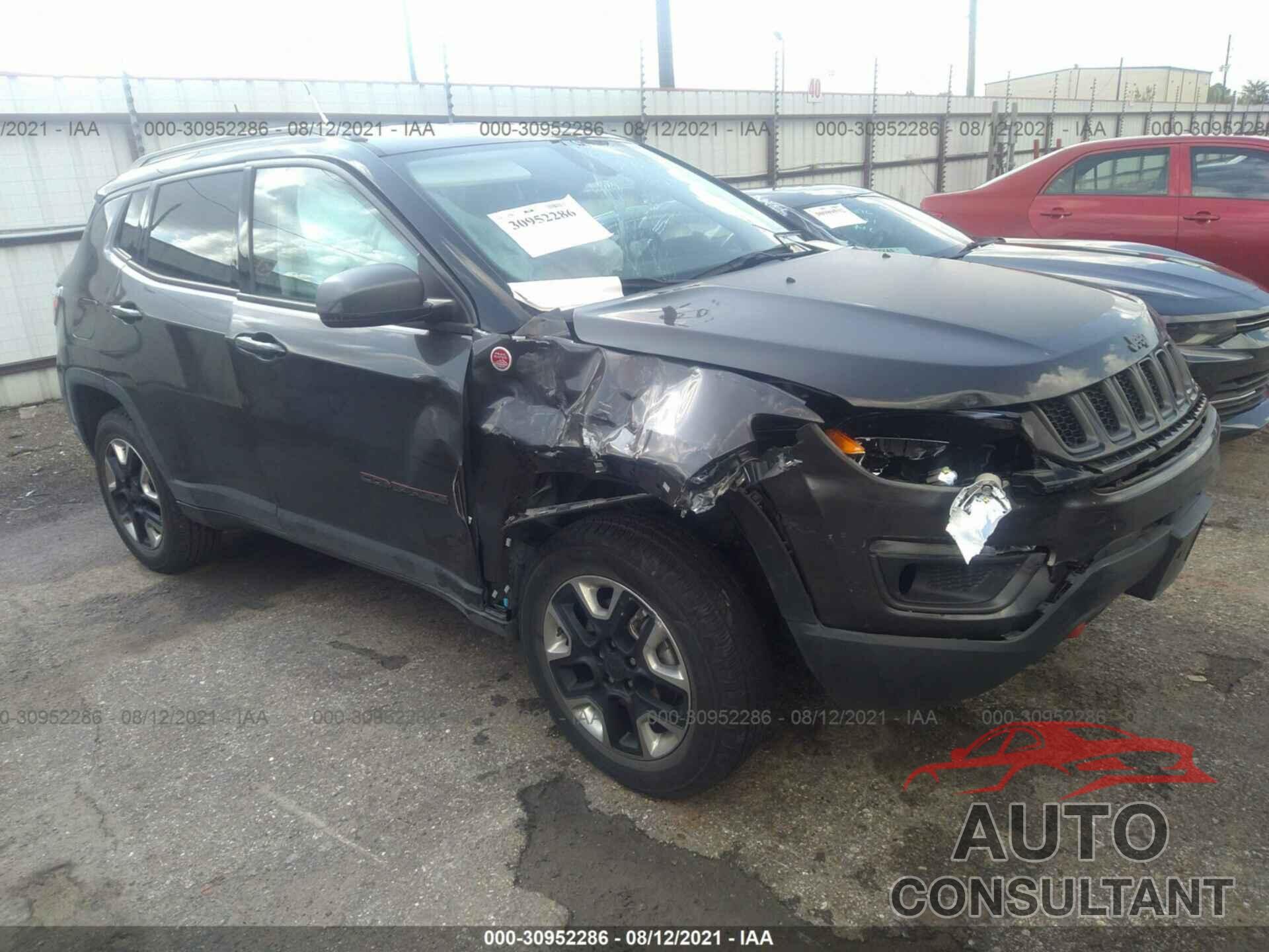 JEEP COMPASS 2018 - 3C4NJDDB6JT410313