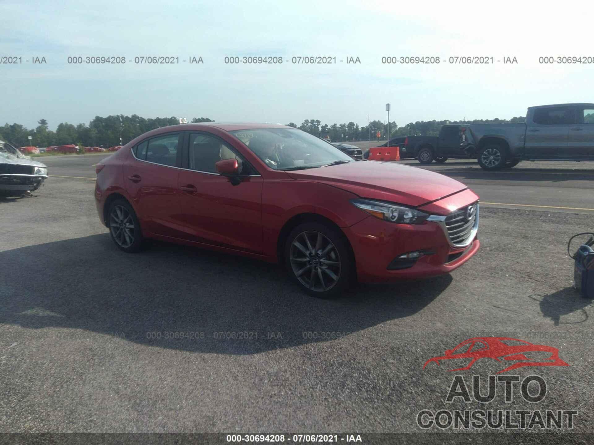 MAZDA MAZDA3 4-DOOR 2018 - 3MZBN1V31JM158667