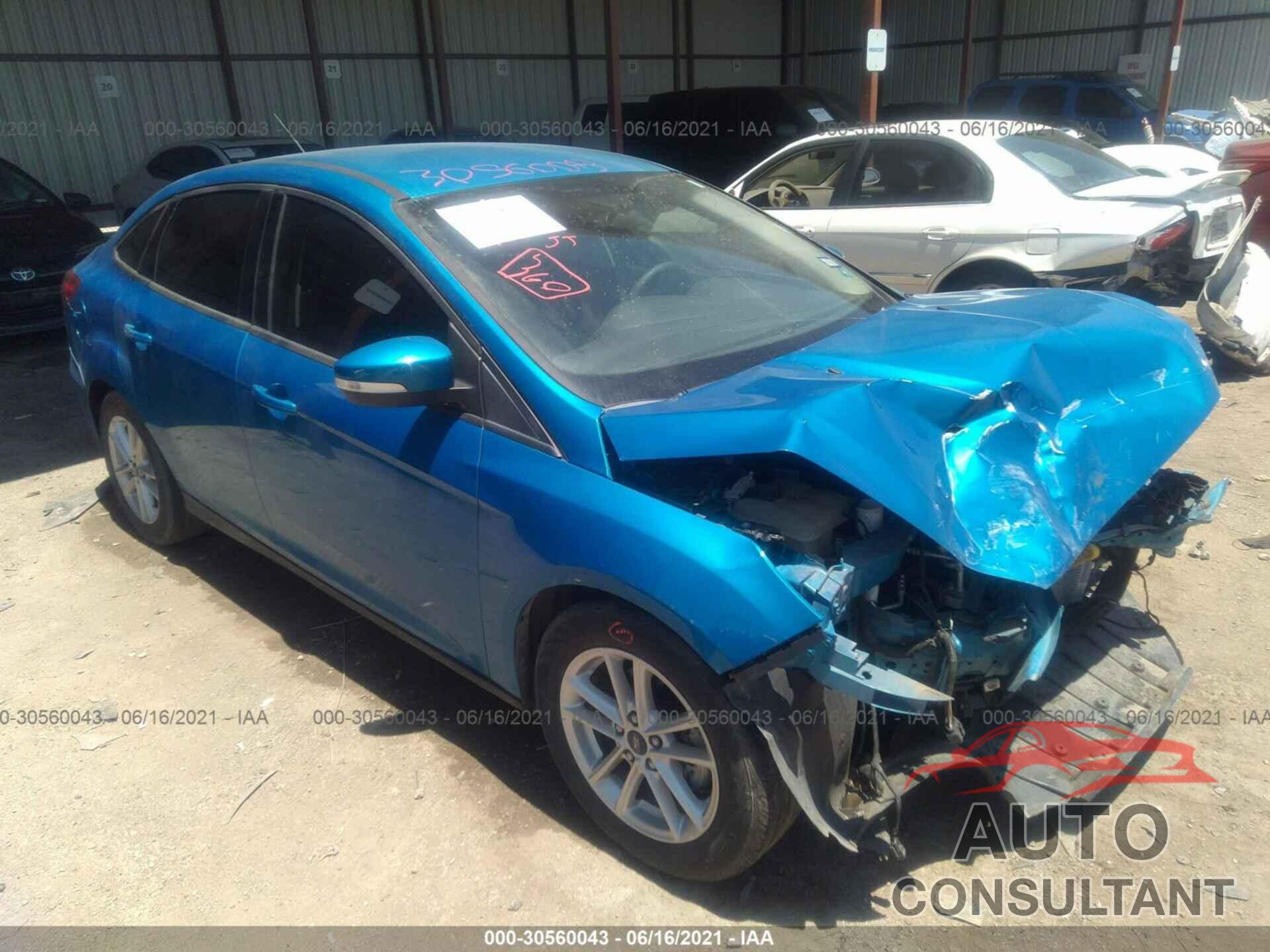 FORD FOCUS 2017 - 1FADP3F23HL219252