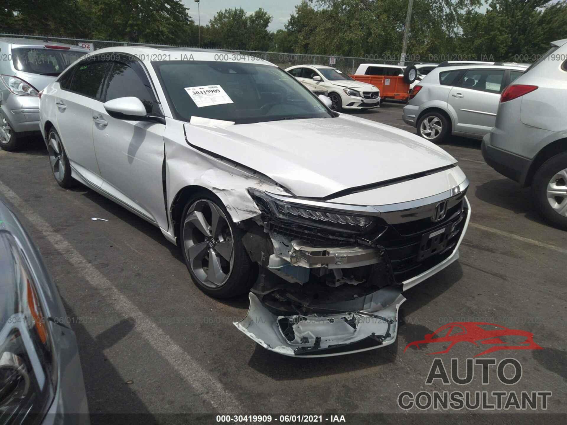 HONDA ACCORD SEDAN 2018 - 1HGCV2F95JA005045