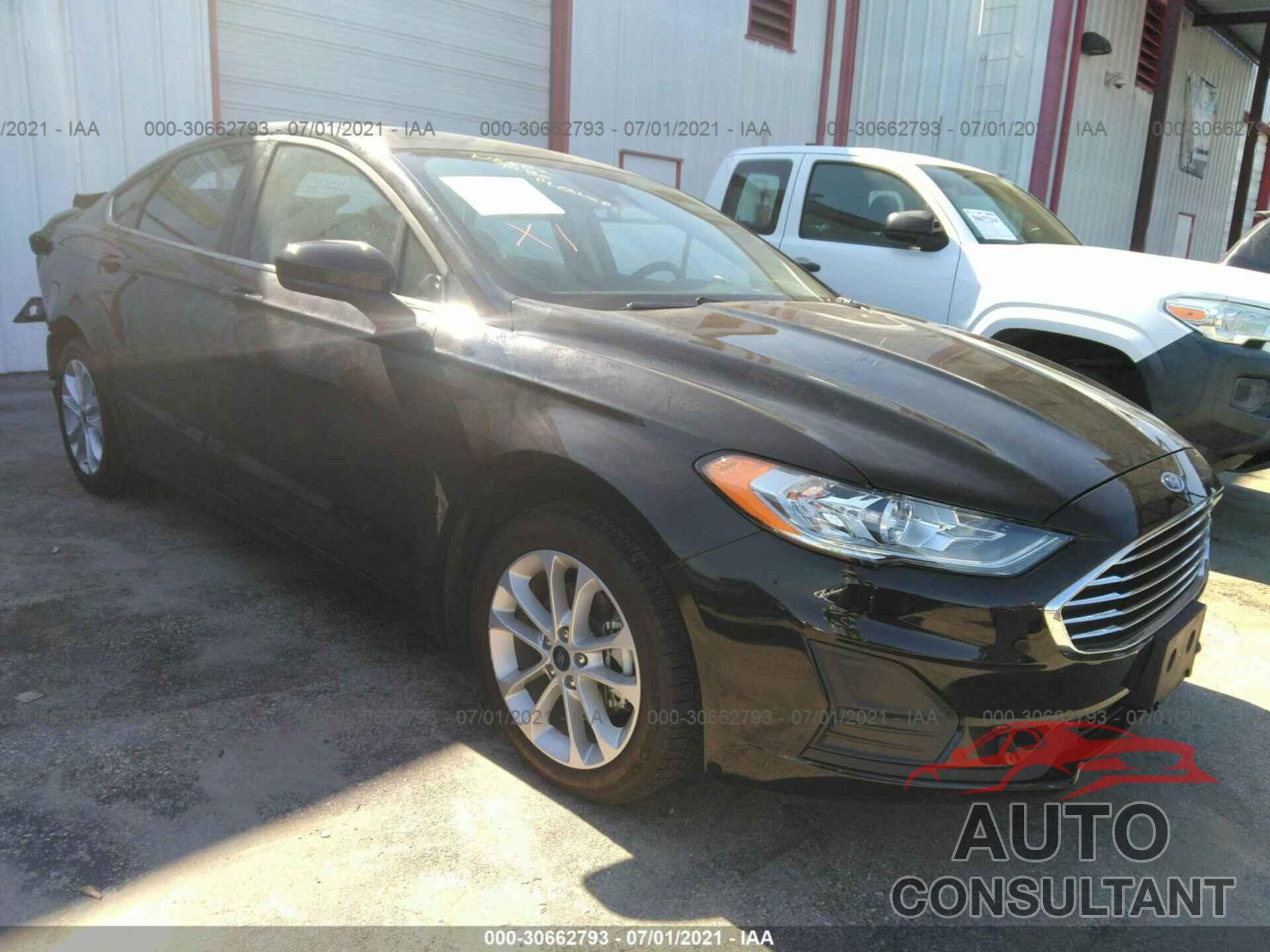 FORD FUSION HYBRID 2020 - 3FA6P0LU2LR156605