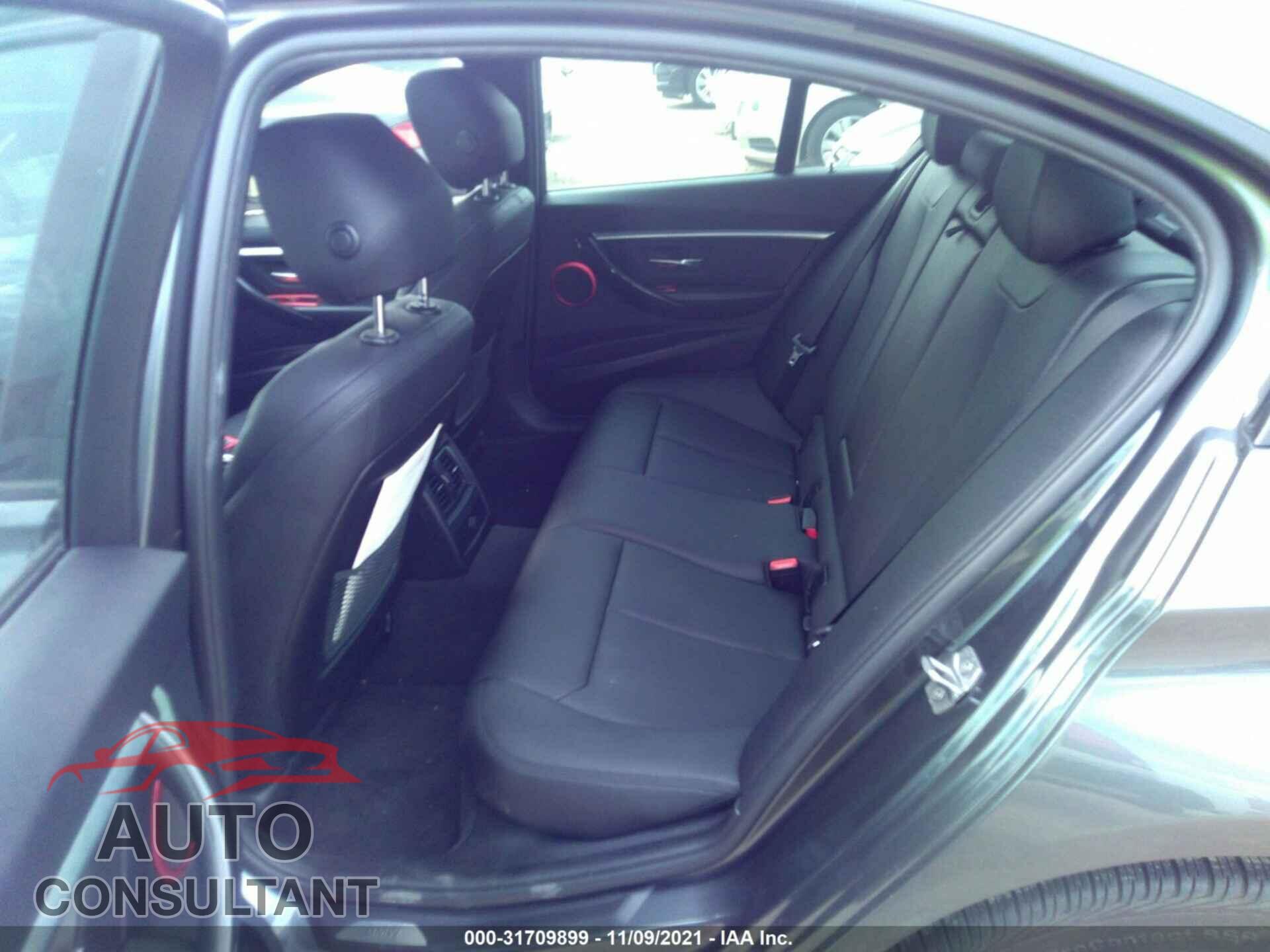 BMW 3 SERIES 2016 - WBA8E9G52GNU29239