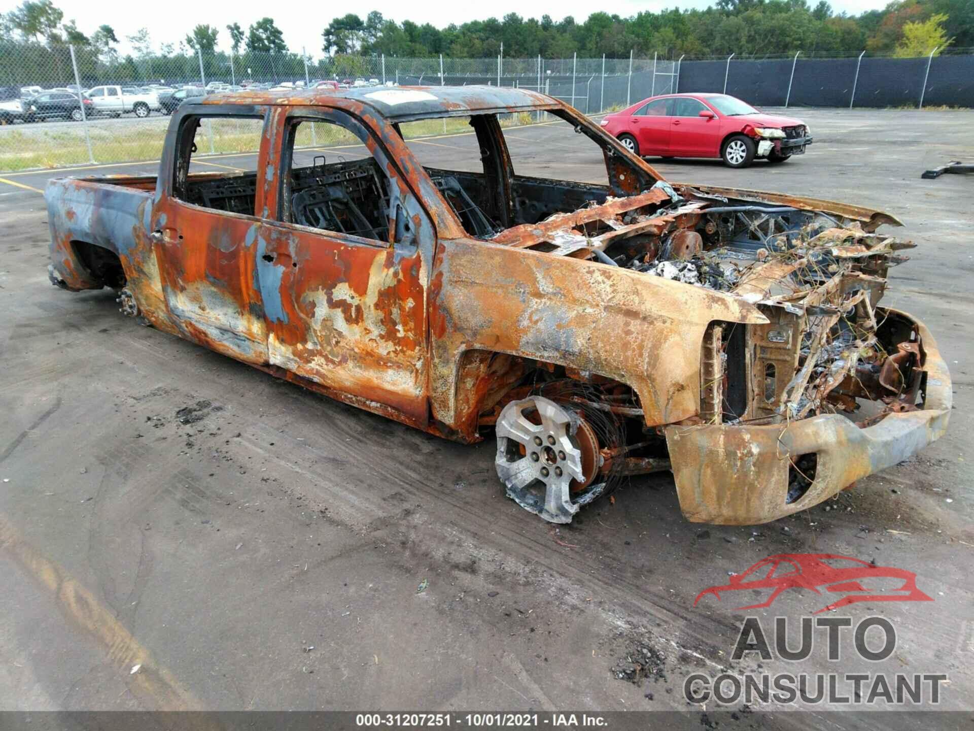 CHEVROLET SILVERADO 1500 2018 - 3GCUKREC7JG394029