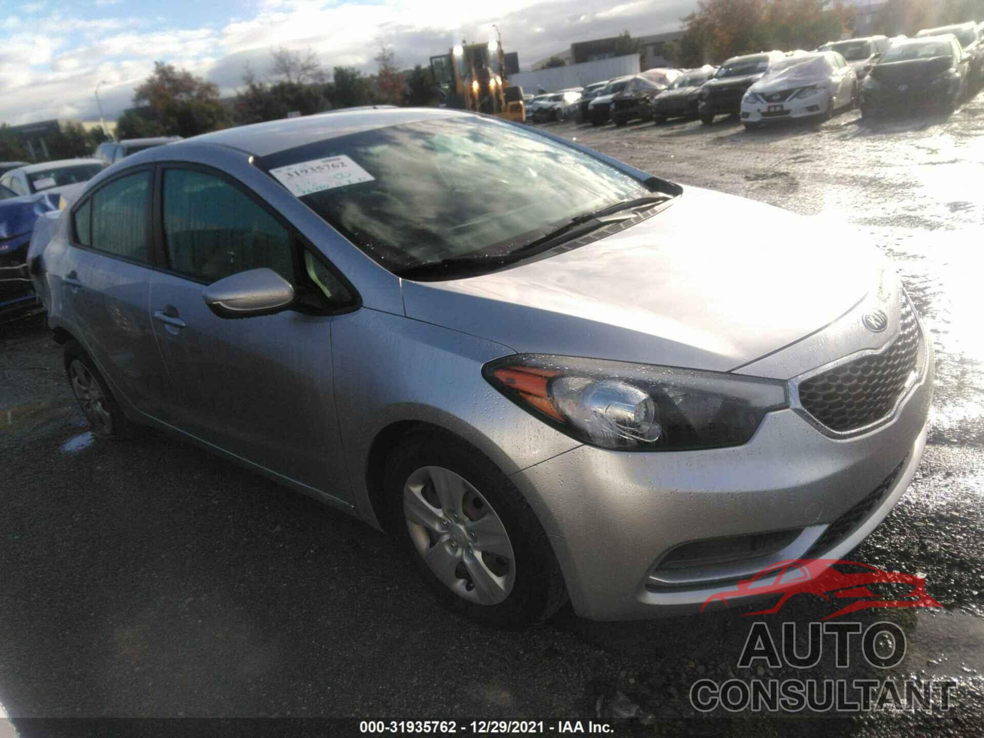 KIA FORTE 2015 - 3VWDB7AJ7HM377393