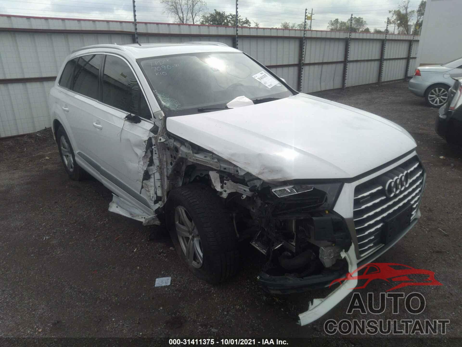 AUDI Q7 2019 - WA1LHAF7XKD024053