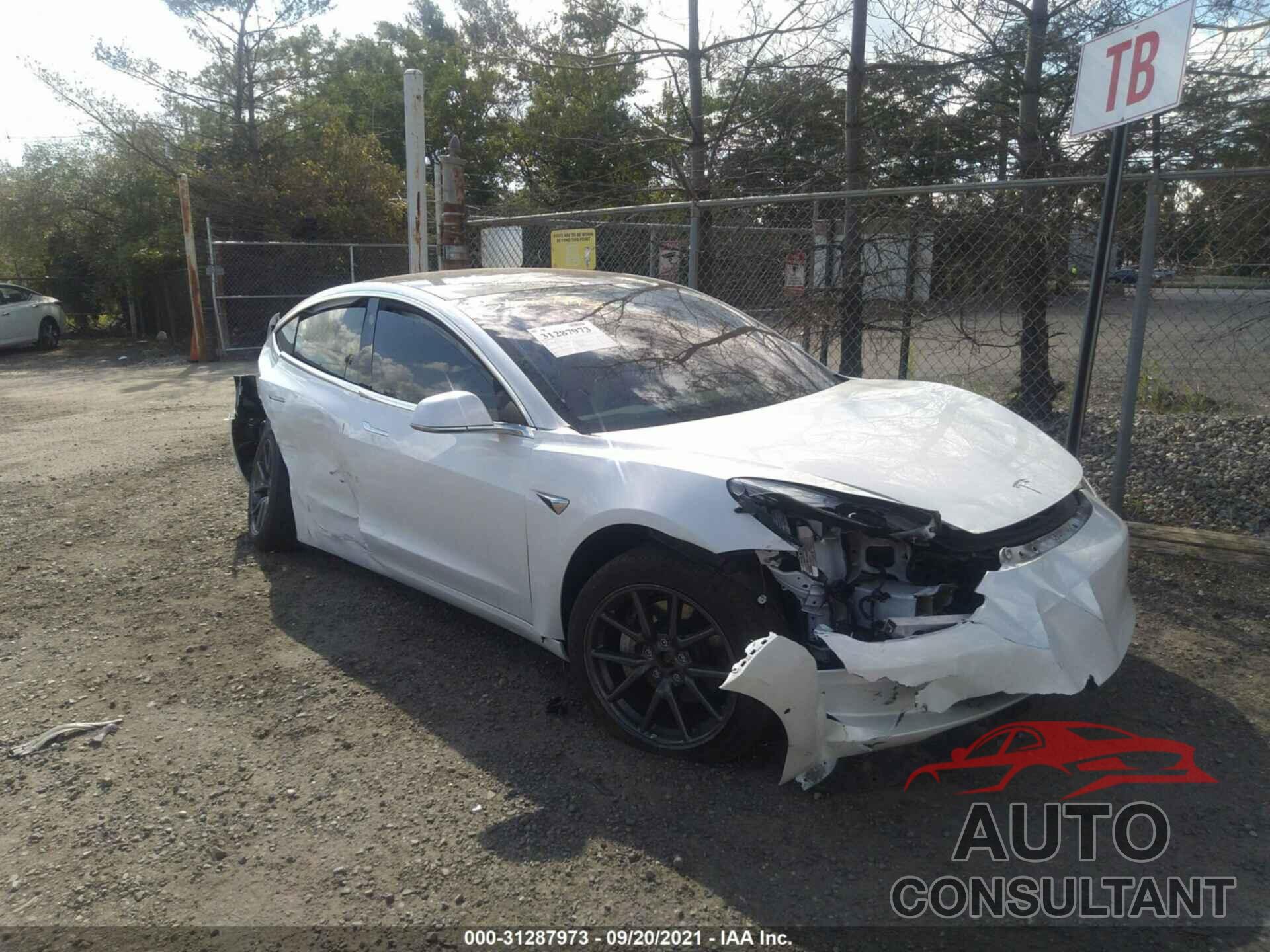 TESLA MODEL 3 2020 - 5YJ3E1EB4LF735228