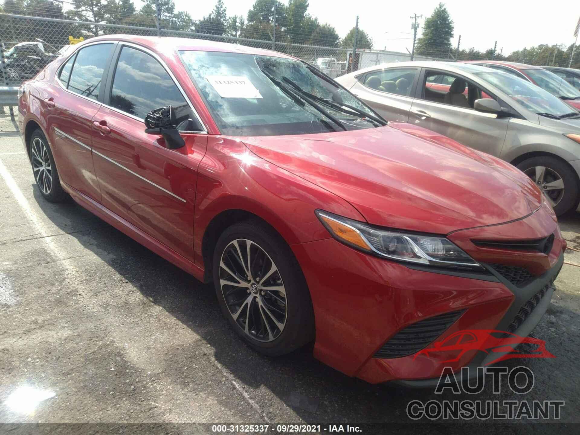 TOYOTA CAMRY 2019 - 4T1B11HKXKU275366