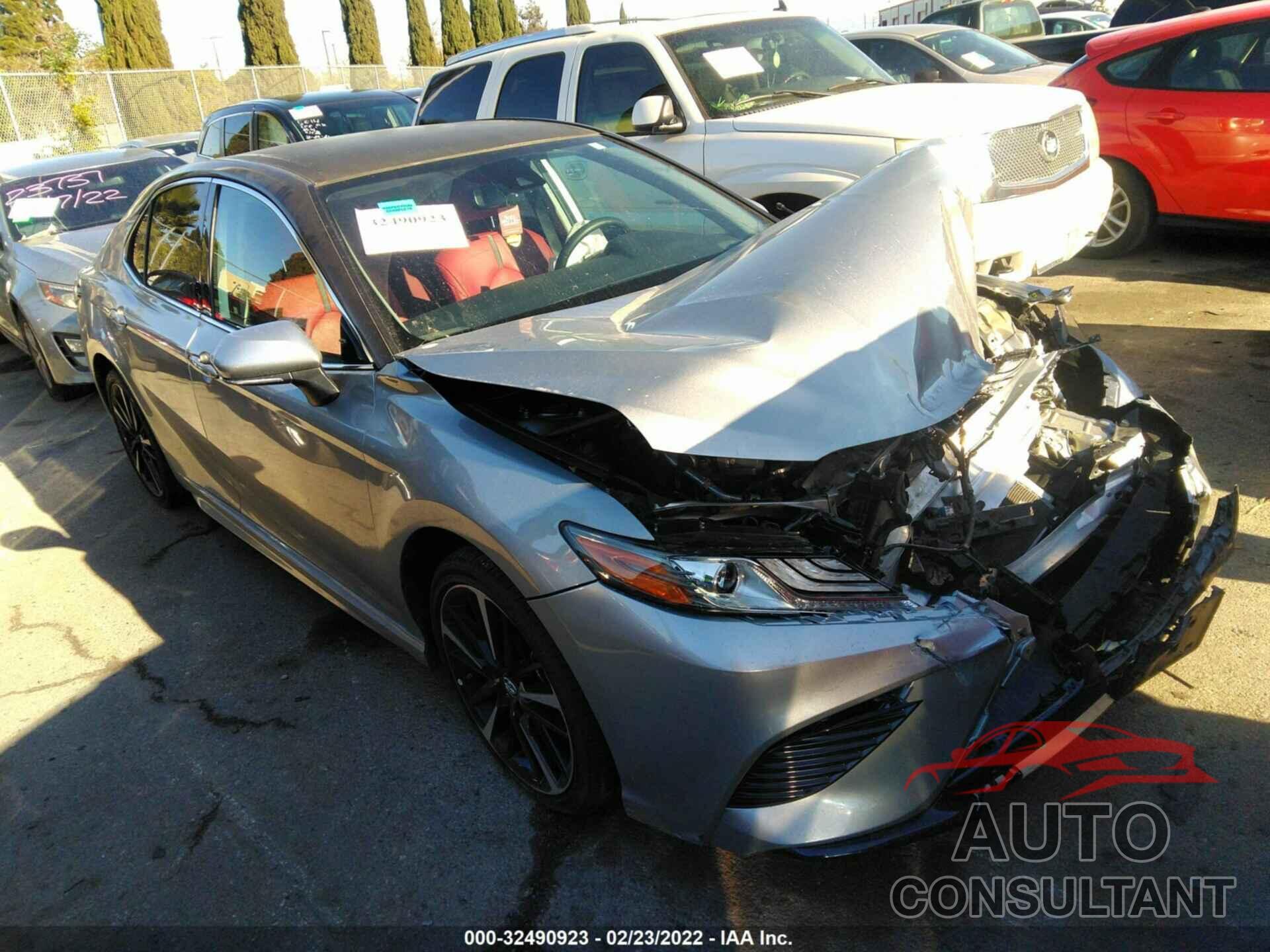 TOYOTA CAMRY 2019 - 4T1B61HK2KU792923