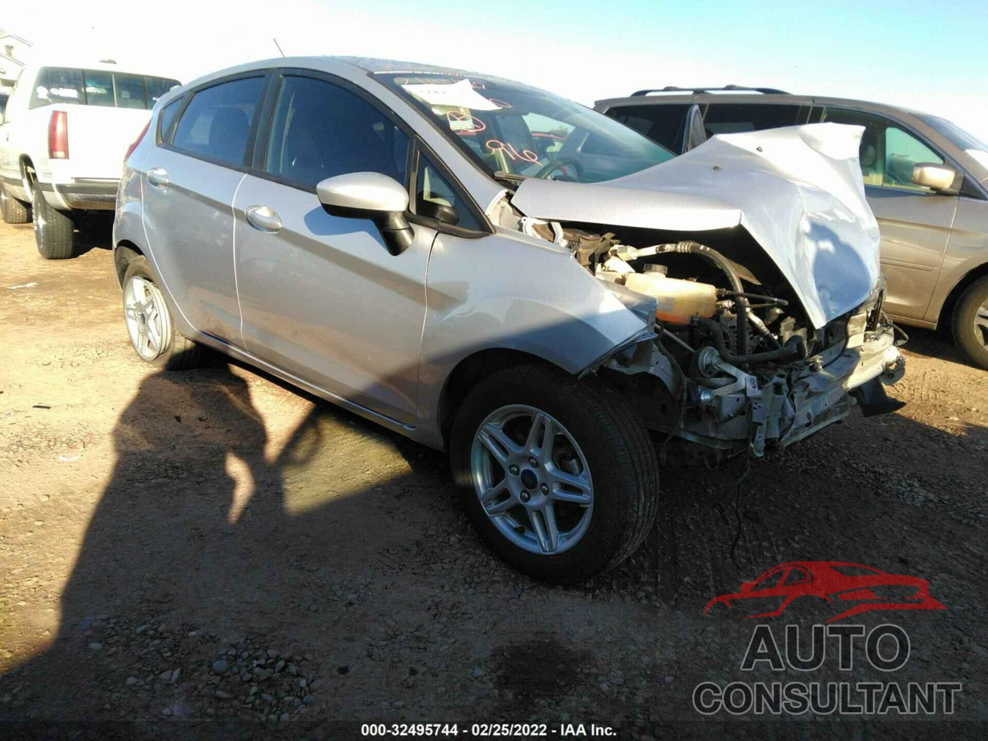 FORD FIESTA 2017 - 3FADP4EJ9HM138334