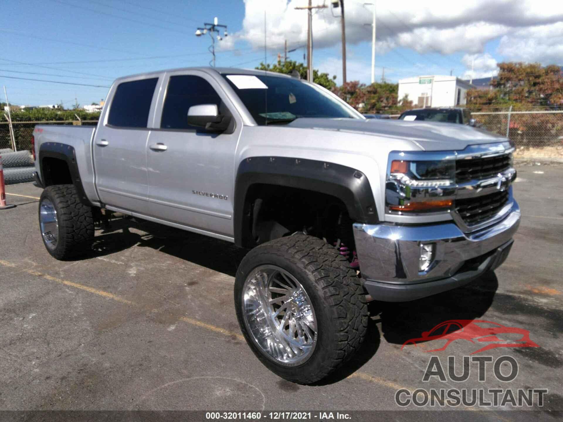 CHEVROLET SILVERADO 1500 2017 - 3GCUKREC3HG390215