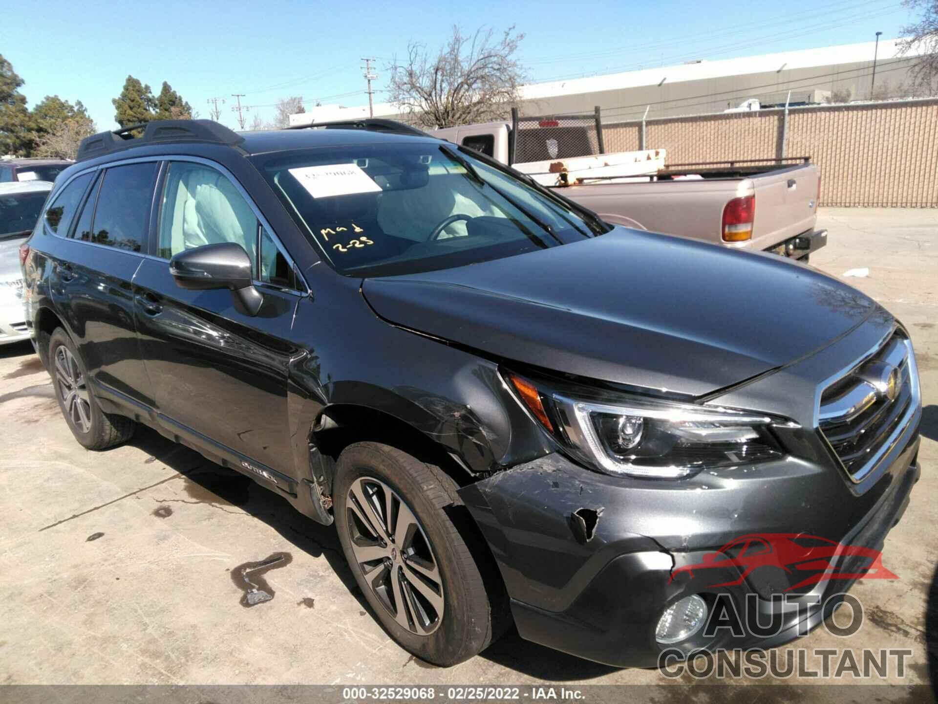 SUBARU OUTBACK 2019 - 4S4BSENC2K3321604