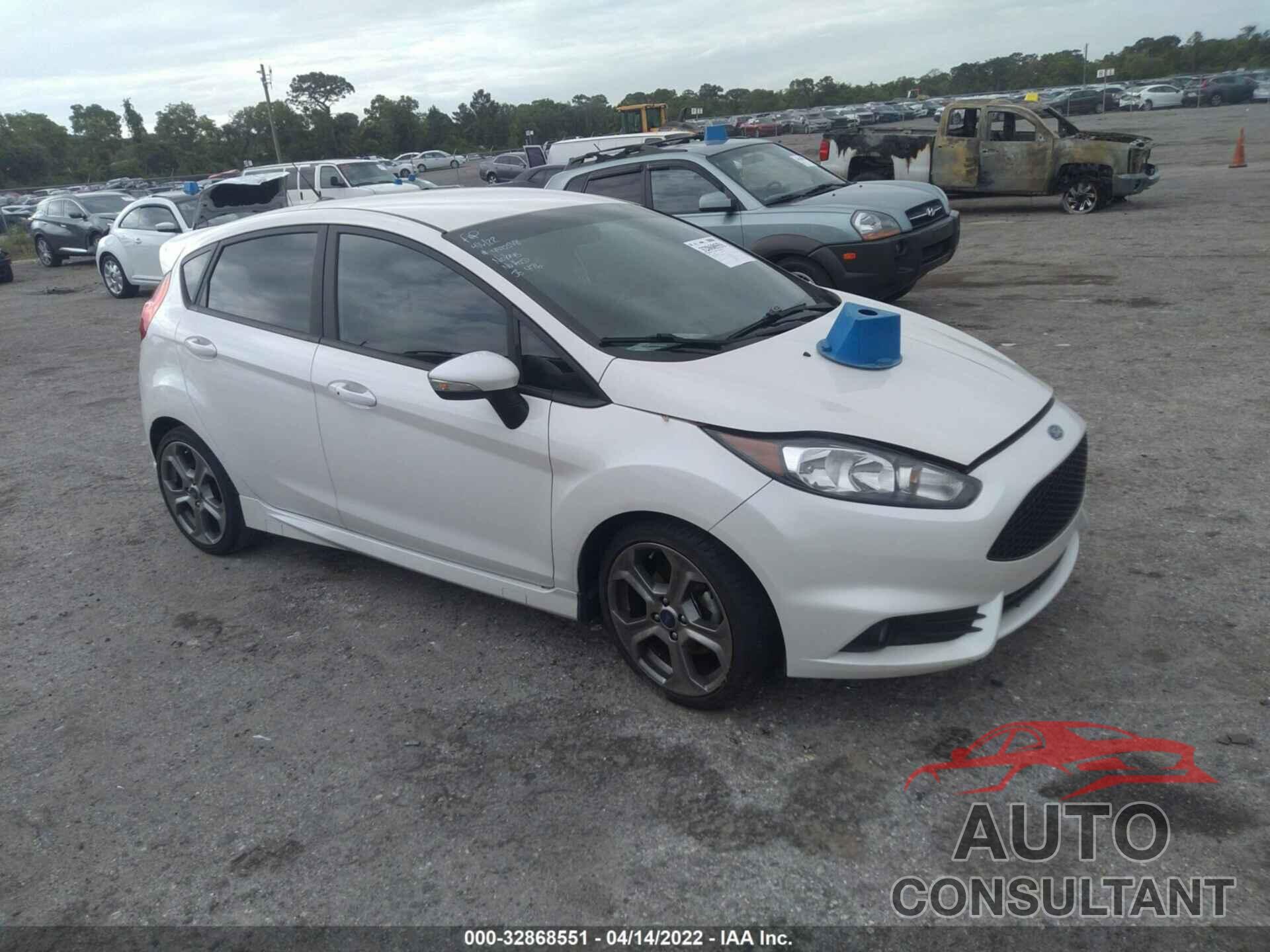 FORD FIESTA 2017 - 3FADP4GX0HM139826
