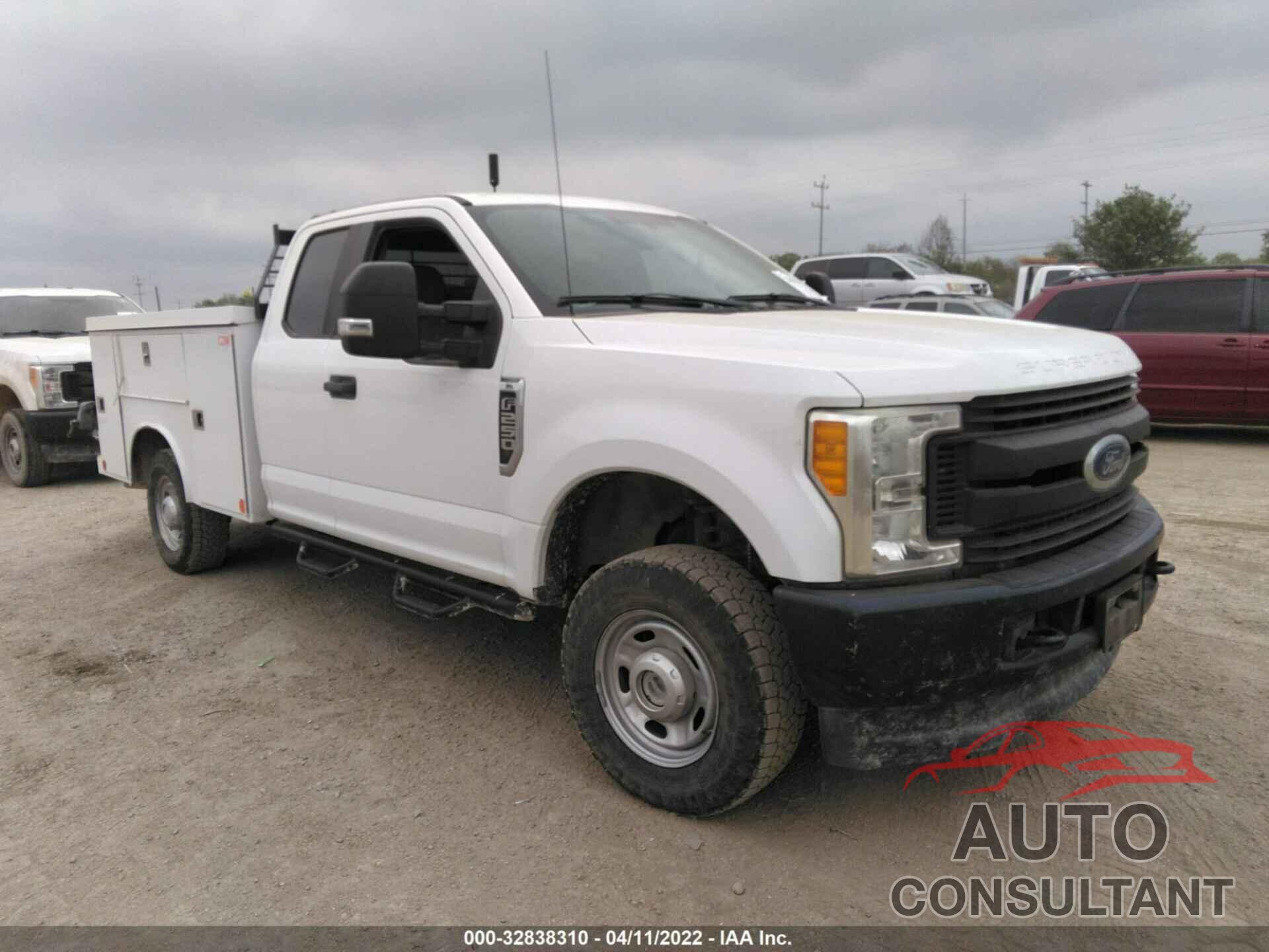 FORD SUPER DUTY F-250 SRW 2017 - 1FD7X2B66HEE28818