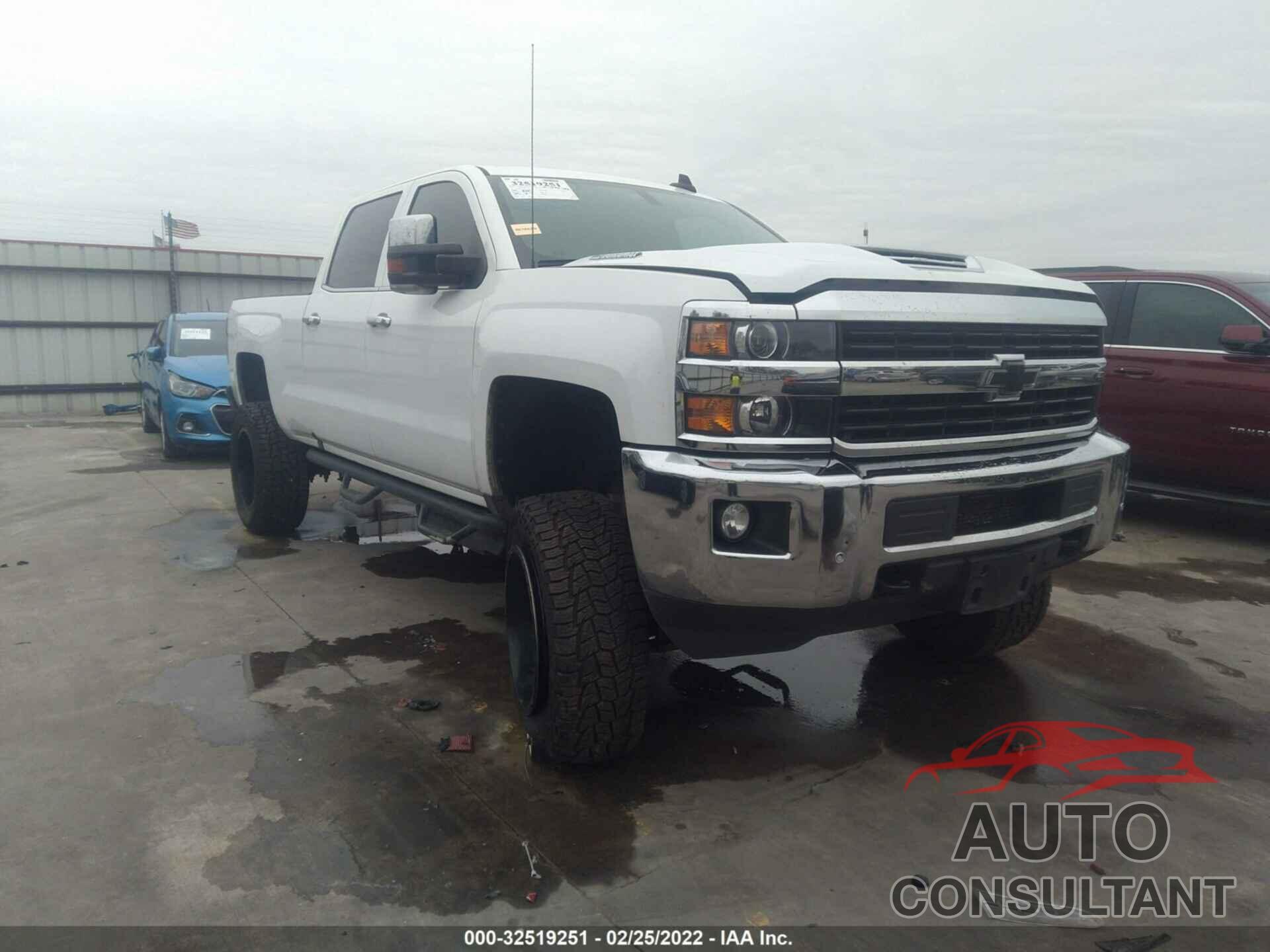 CHEVROLET SILVERADO 2500HD 2017 - 1GC1KWEYXHF213689