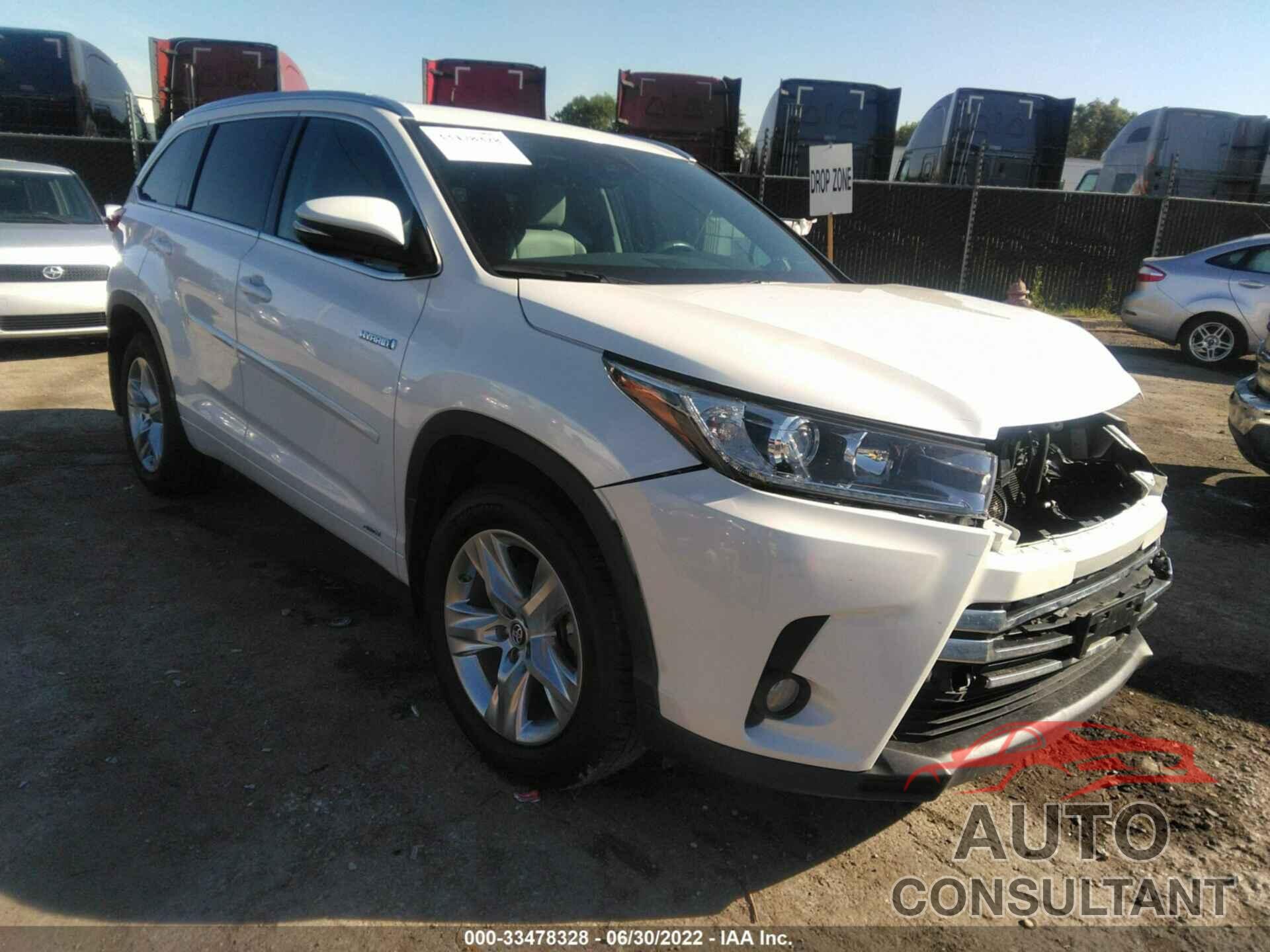 TOYOTA HIGHLANDER 2017 - 5TDDGRFH8HS036087