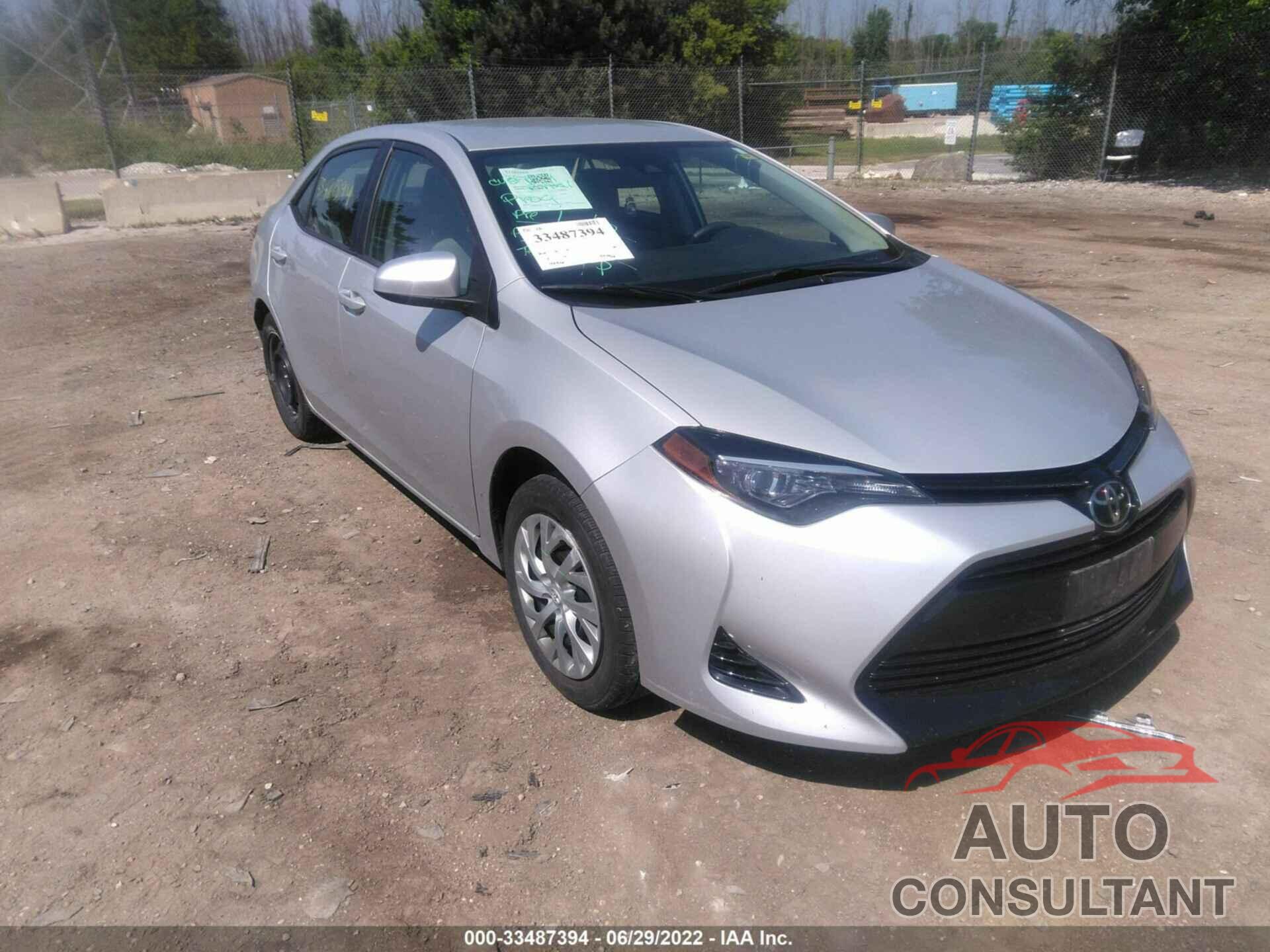 TOYOTA COROLLA 2018 - 2T1BURHE7JC026619