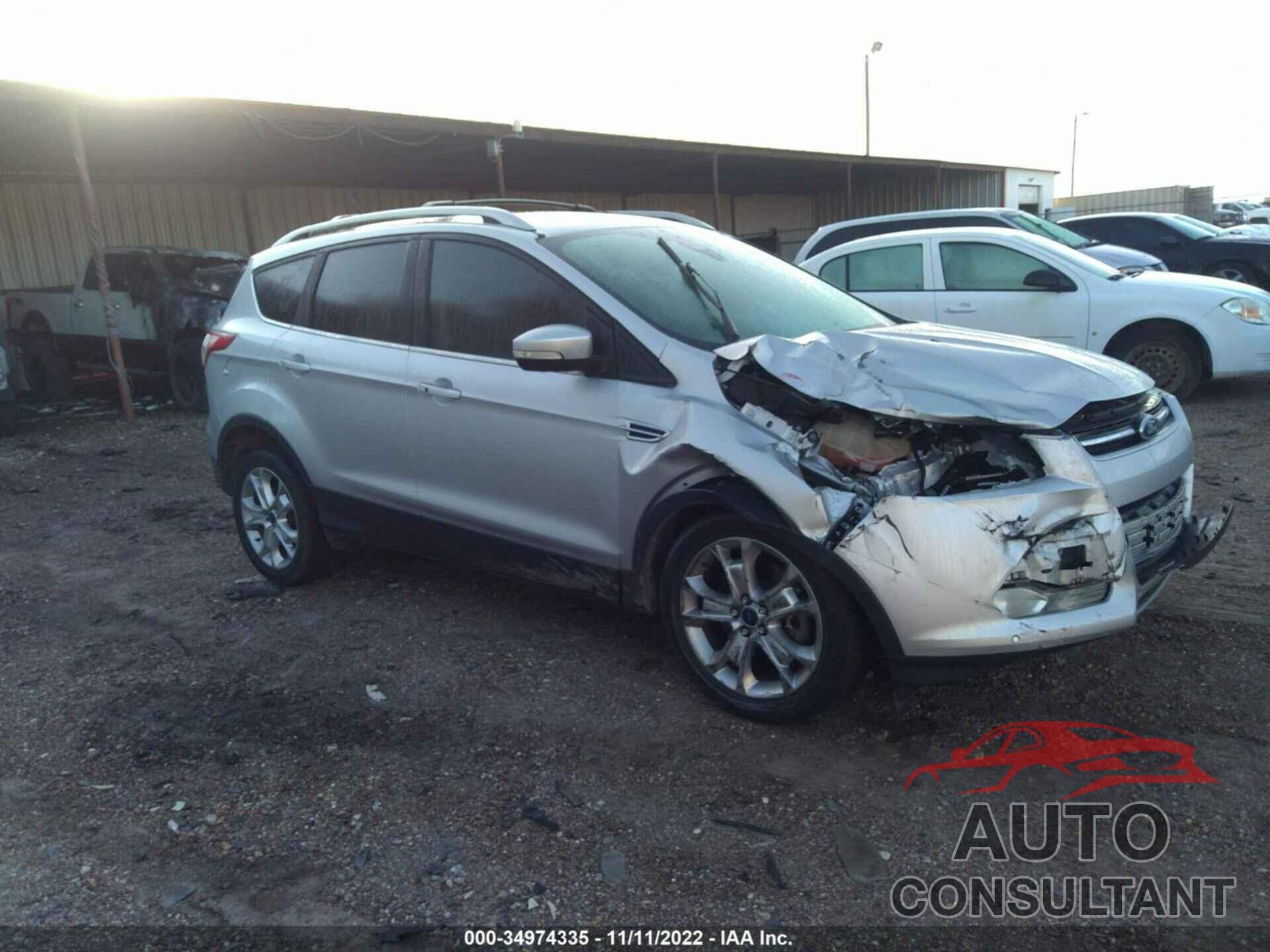 FORD ESCAPE 2015 - 1FMCU0J98FUB14095