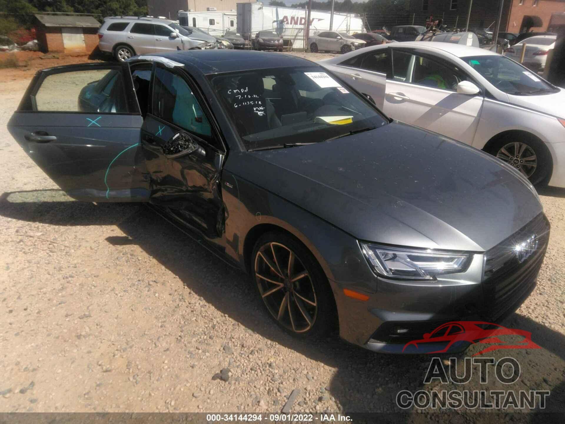 AUDI A4 2018 - WAUENAF48JA081202