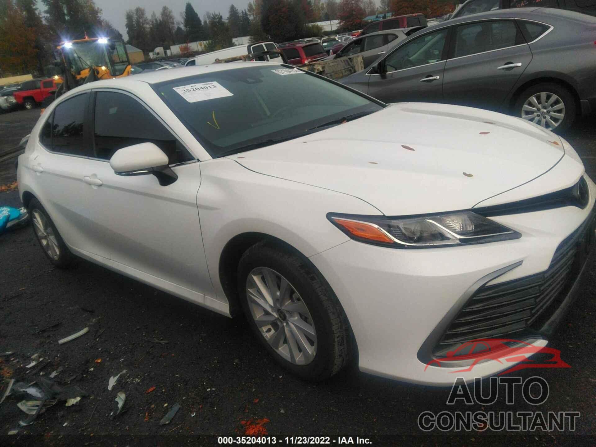 TOYOTA CAMRY 2022 - 4T1C11BKXNU068753