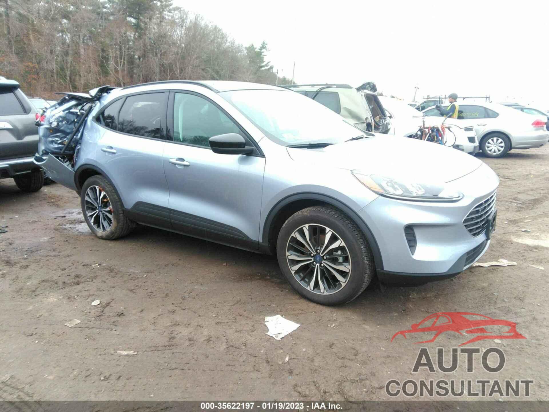 FORD ESCAPE 2022 - 1FMCU9G60NUA53454