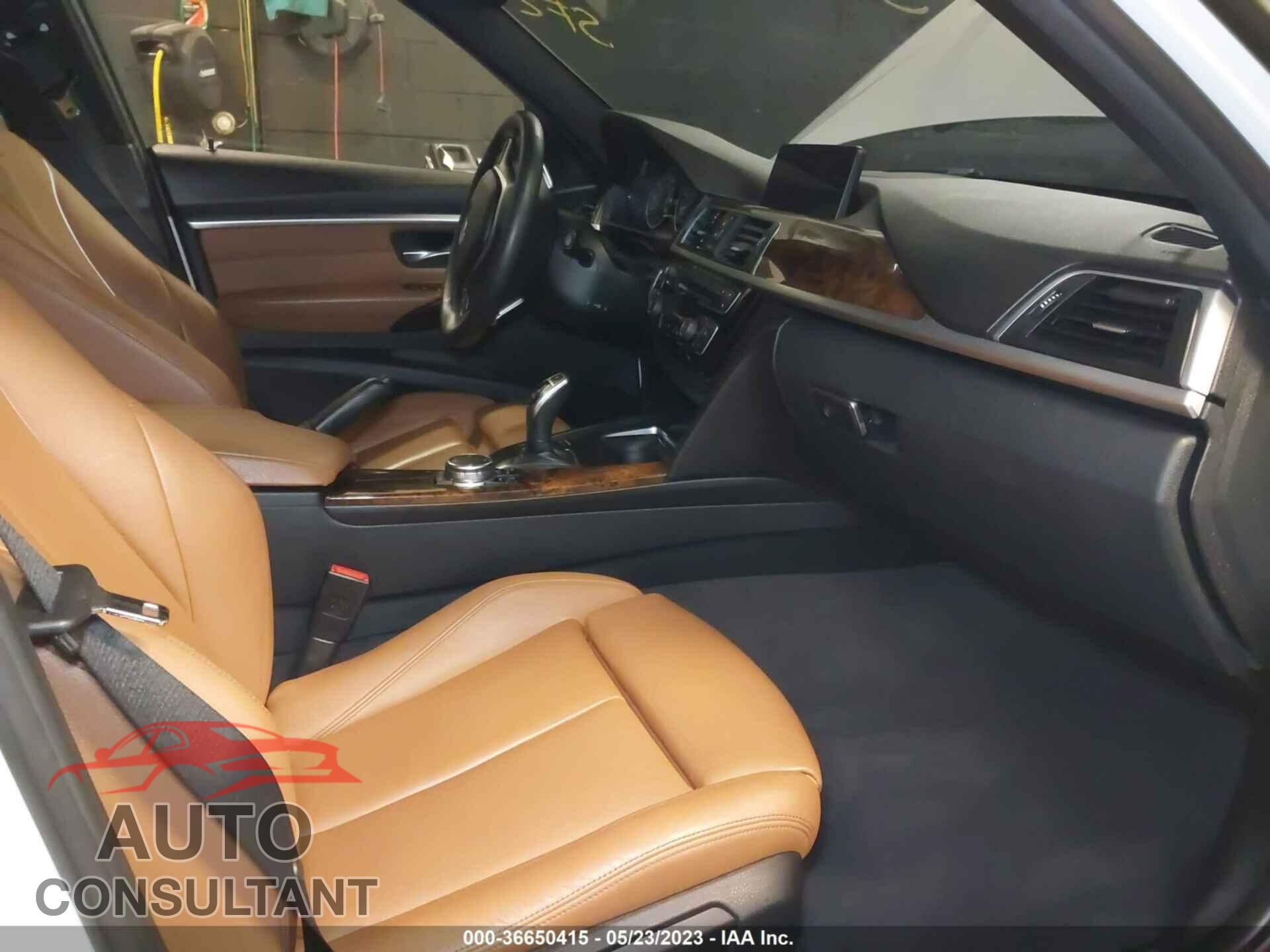 BMW 328I 2016 - WBA8E3G57GNU03331