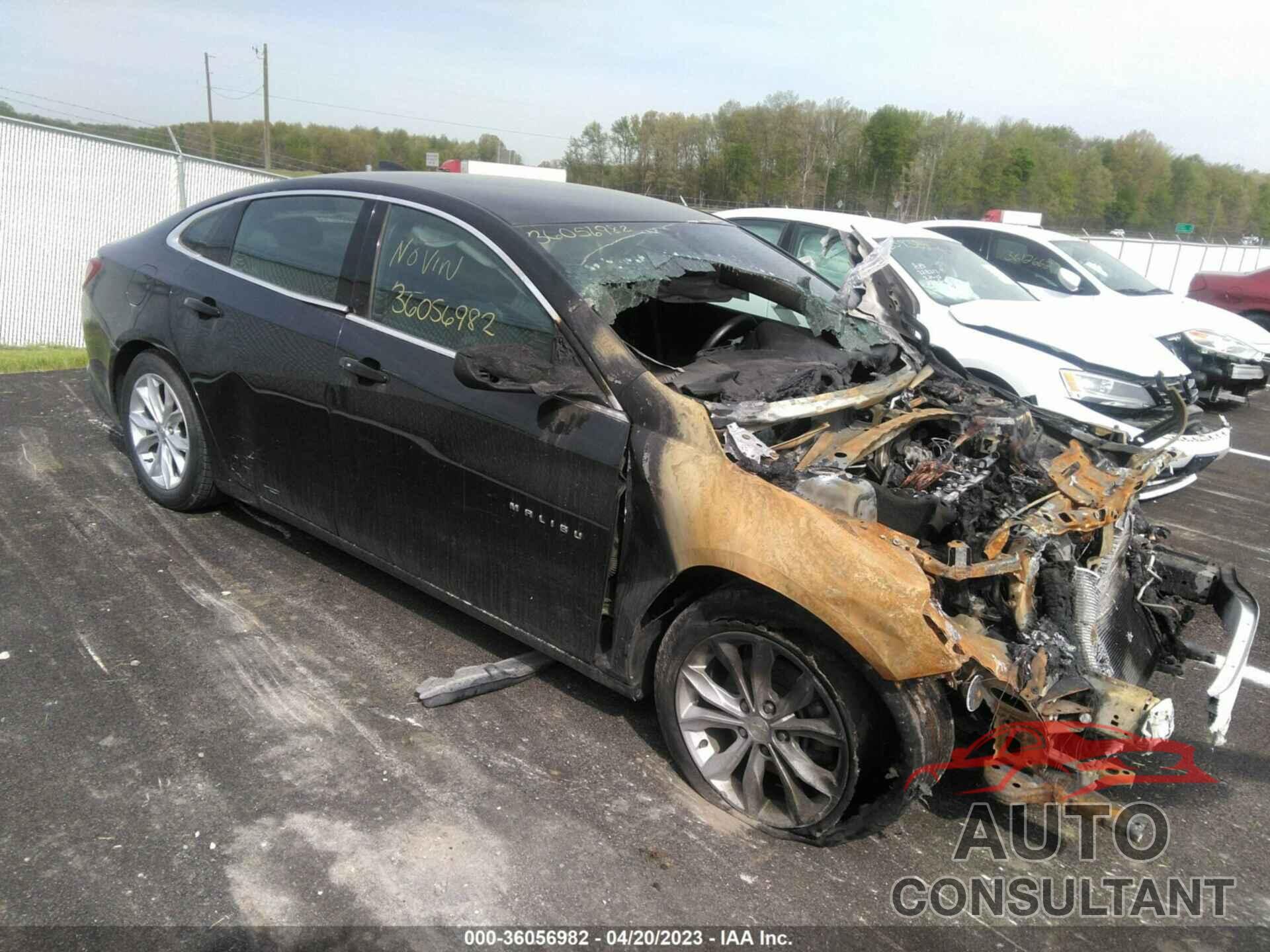 CHEVROLET MALIBU 2019 - 1G1ZD5ST1KF212575
