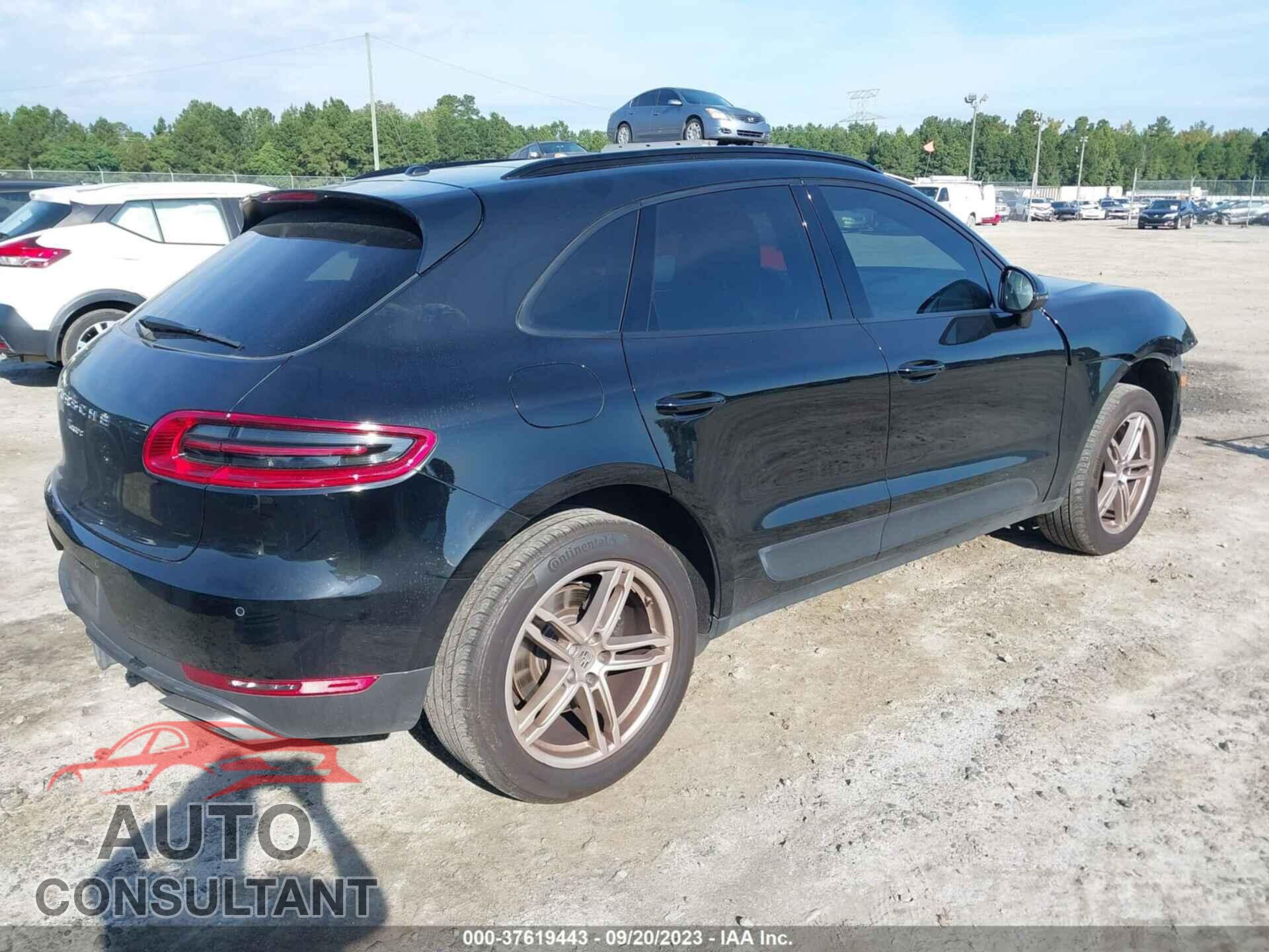 PORSCHE MACAN 2018 - WP1AA2A51JLB05071