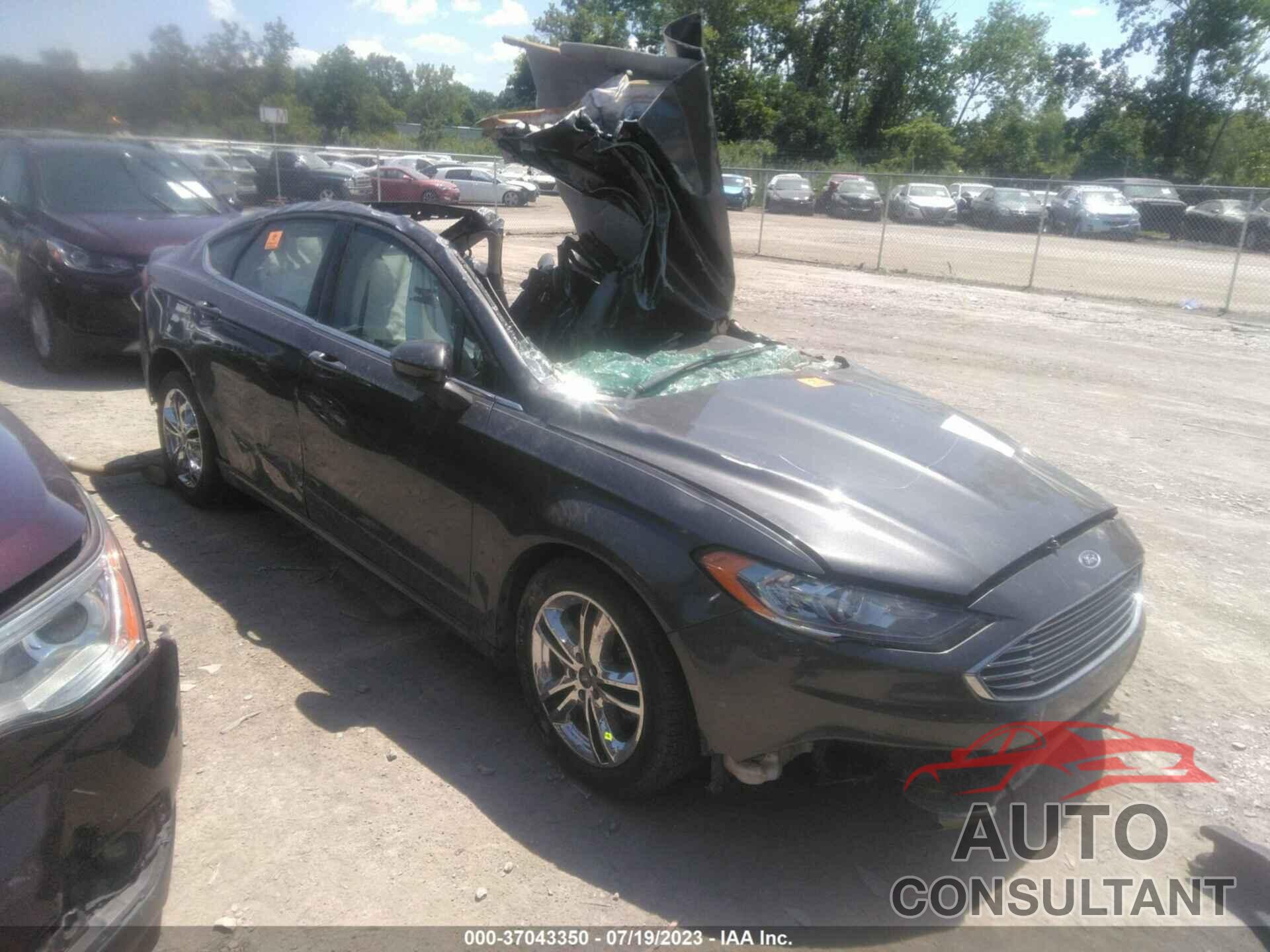 FORD FUSION 2018 - 3FA6P0H71JR125622